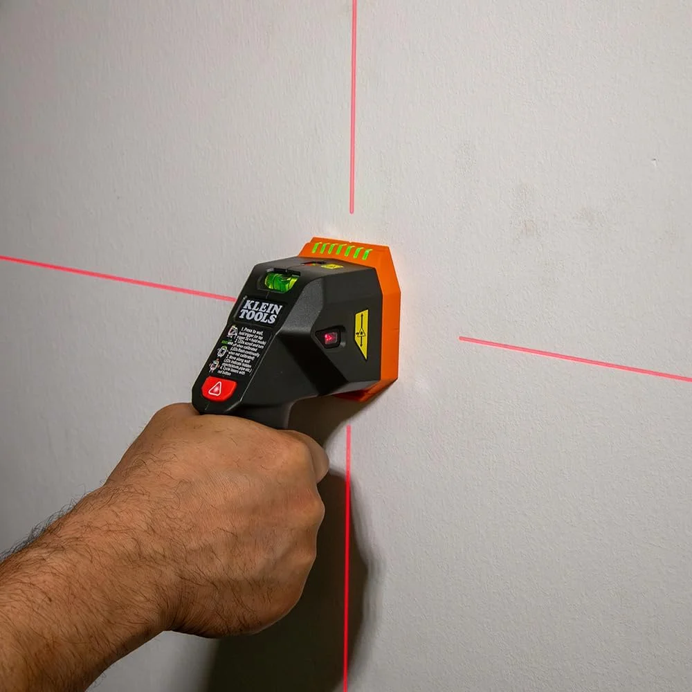 دستگاه ردیاب الکترونیکی Klein Tools ESF150LL با لیزر متقاطع، تراز حبابی، لیزر کلاس 3R؛ ≤5mW؛ 15 فوت در تمام جهات، برای یافتن استادهای چوبی و فلزی، دارای LEDهای سبز روشن، شامل باتری دستگاه ردیاب الکترونیکی Klein Tools ESF150LL با لیزر متقاطع، تراز حبابی، لیزر کلاس 3R؛ ≤5mW؛ 15 فوت در تمام جهات، برای یافتن استادهای چوبی و فلزی، دارای LEDهای سبز روشن، شامل باتری