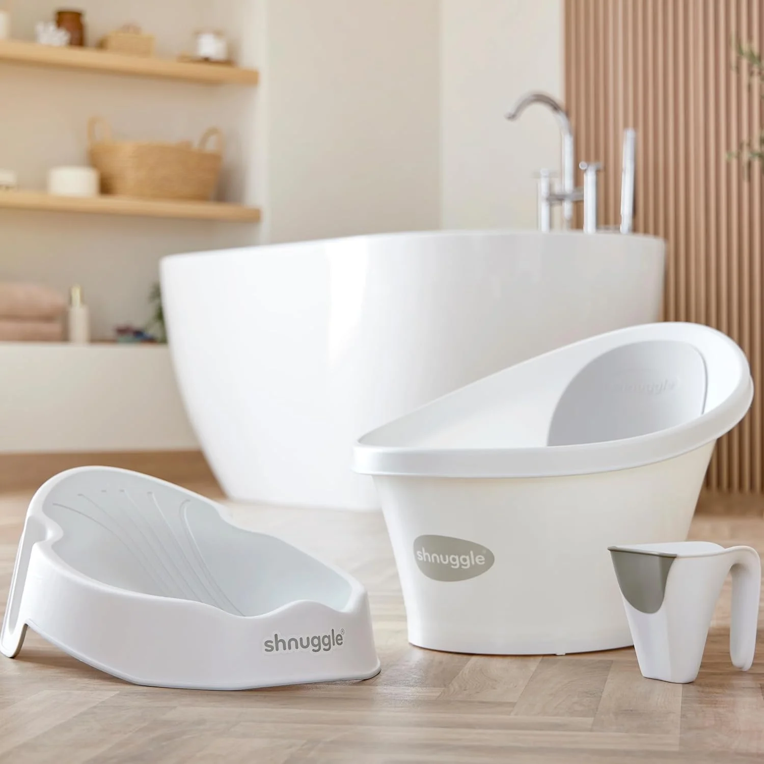 وان حمام نوزاد Shnuggle | دارای برآمدگی برای تکیه‌گاه و پشتی نرم | مناسب از بدو تولد | دارای درپوش تخلیه آب (سفید)