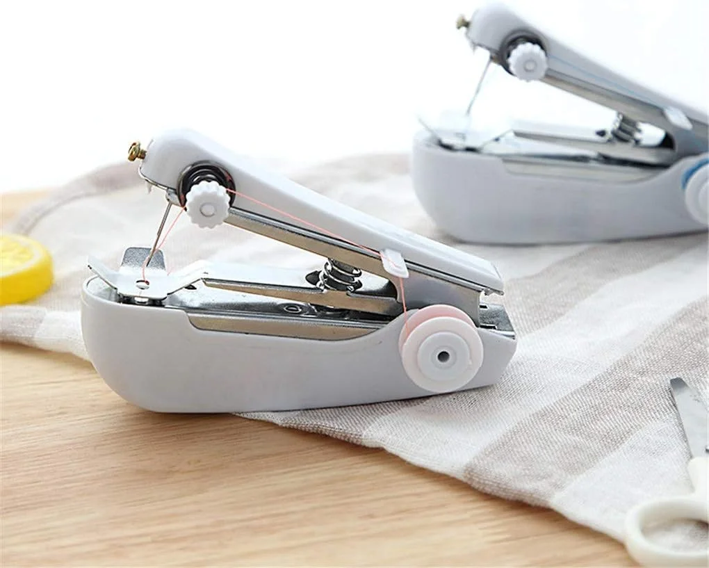 چرخ خیاطی دستی کوچک Showay Hegerby، چند منظوره، قابل حمل، خانگی، بی سیم، رنگ تصادفی چرخ خیاطی دستی کوچک Showay Hegerby، چند منظوره، قابل حمل، خانگی، بی سیم، رنگ تصادفی