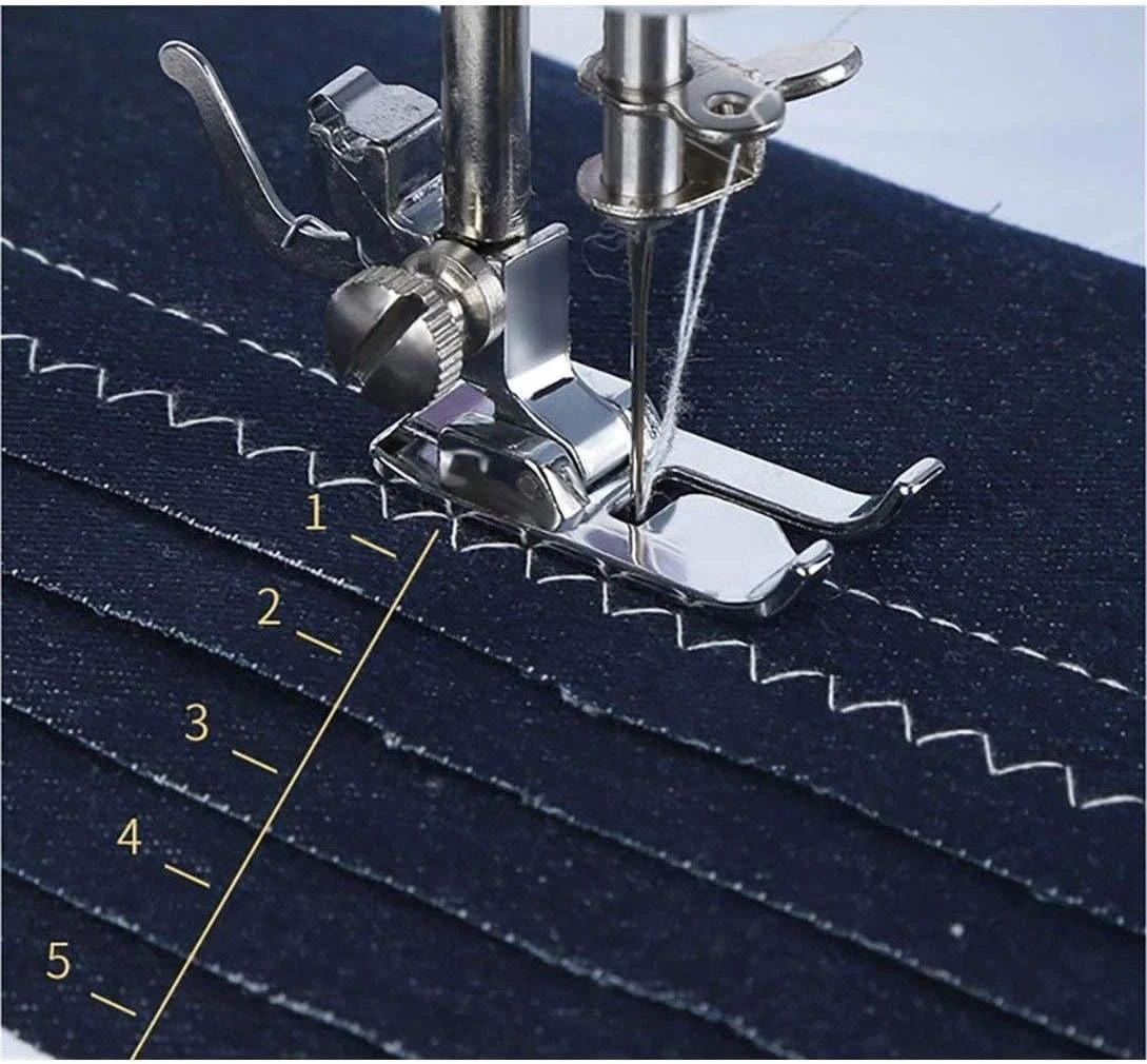 TONGSH Sewing Machine Mini Portable Electric Portable Household with Foot Pedal Overlock 16 Built-in Stitches for Amateurs Beginners Embroidery Safety TONGSH Sewing Machine Mini Portable Electric Portable Household with Foot Pedal Overlock 16 Built-in Stitches for Amateurs Beginners Embroidery Safety