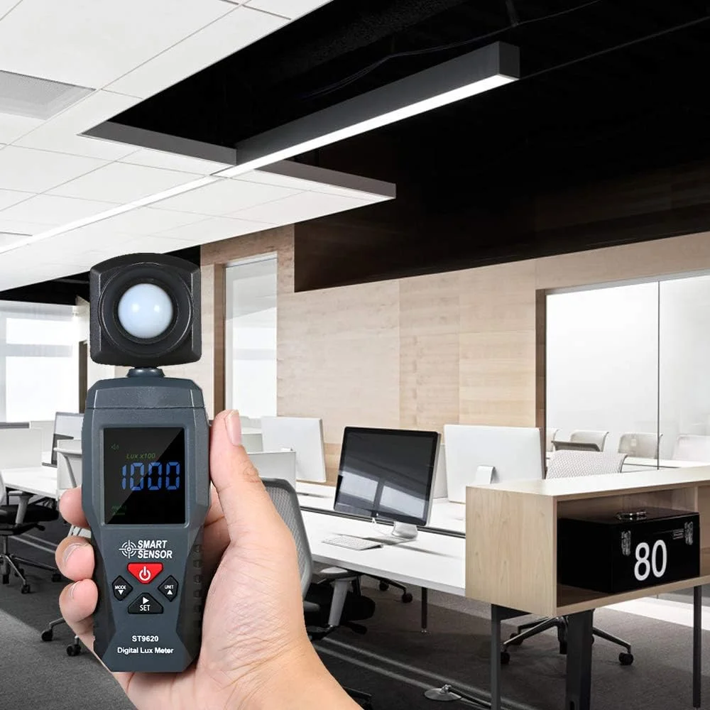 نور سنج دیجیتال UNI-T مدل ST9620 با صفحه نمایش LCD و قابلیت اندازه گیری 1 تا 200000 لوکس نور سنج دیجیتال UNI-T مدل ST9620 با صفحه نمایش LCD و قابلیت اندازه گیری 1 تا 200000 لوکس