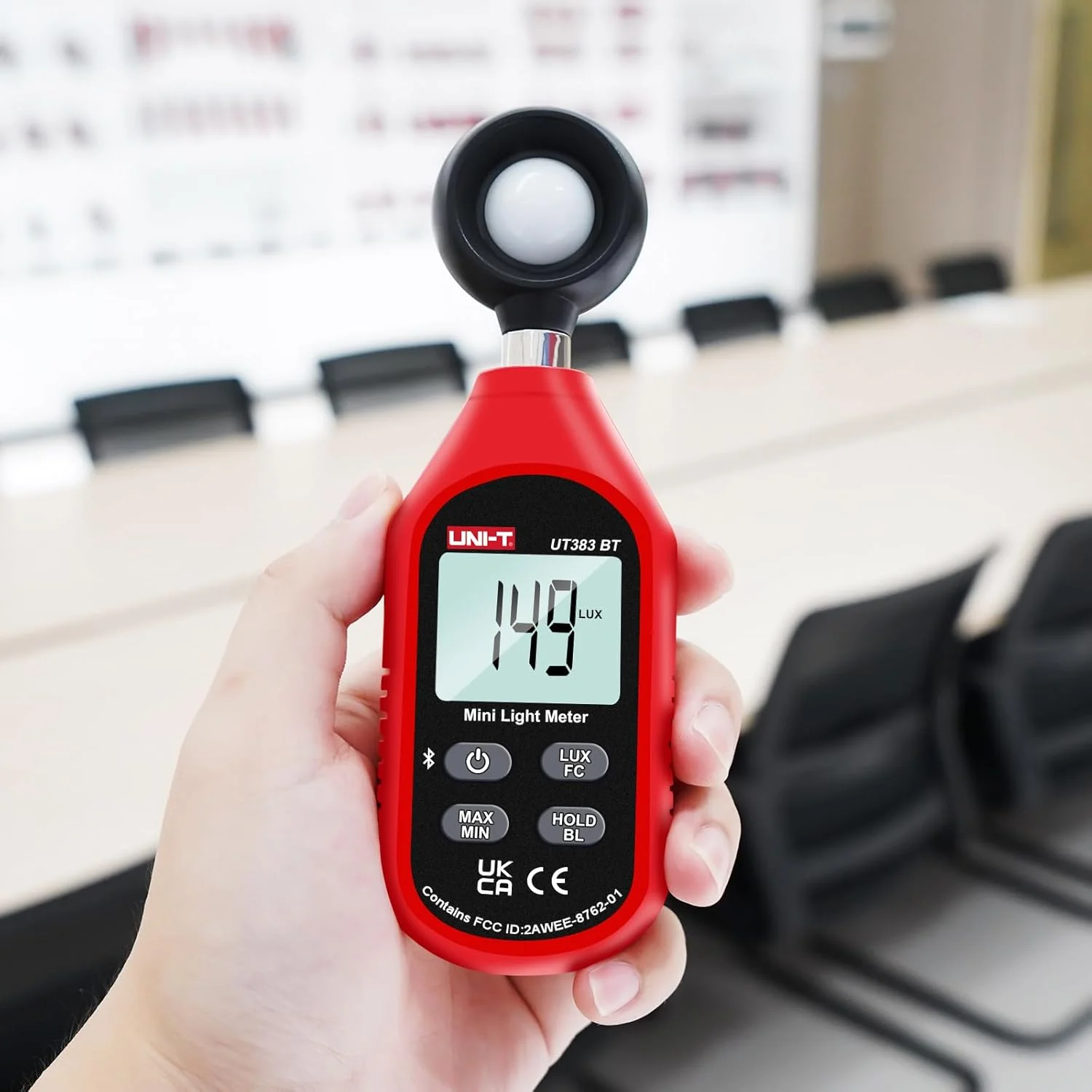 نورسنج دیجیتال UNI-T مدل UT383BT، لوکس متر با محدوده 0 تا 199900 لوکس (0 تا 18500 FC) برای عکاسی فیلم، گیاهان، نورسنجی، اندازه گیری شدت روشنایی نورسنج دیجیتال UNI-T مدل UT383BT، لوکس متر با محدوده 0 تا 199900 لوکس (0 تا 18500 FC) برای عکاسی فیلم، گیاهان، نورسنجی، اندازه گیری شدت روشنایی