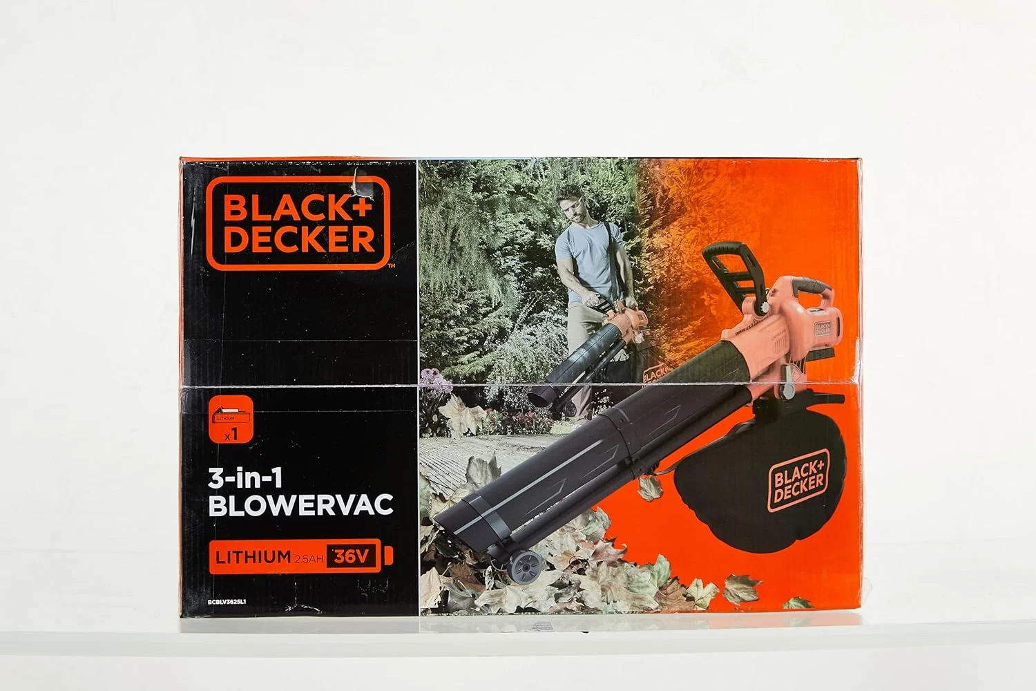 دمنده برگ باتری دار BLACK+DECKER Lausbauger BCBLV3625L1 با خردکن (کیسه جمع آوری 45 لیتری، موتور براشلس، سرعت هوای 210 کیلومتر در ساعت و قدرت مکش بالا - 36 ولت، شامل باتری و شارژر)