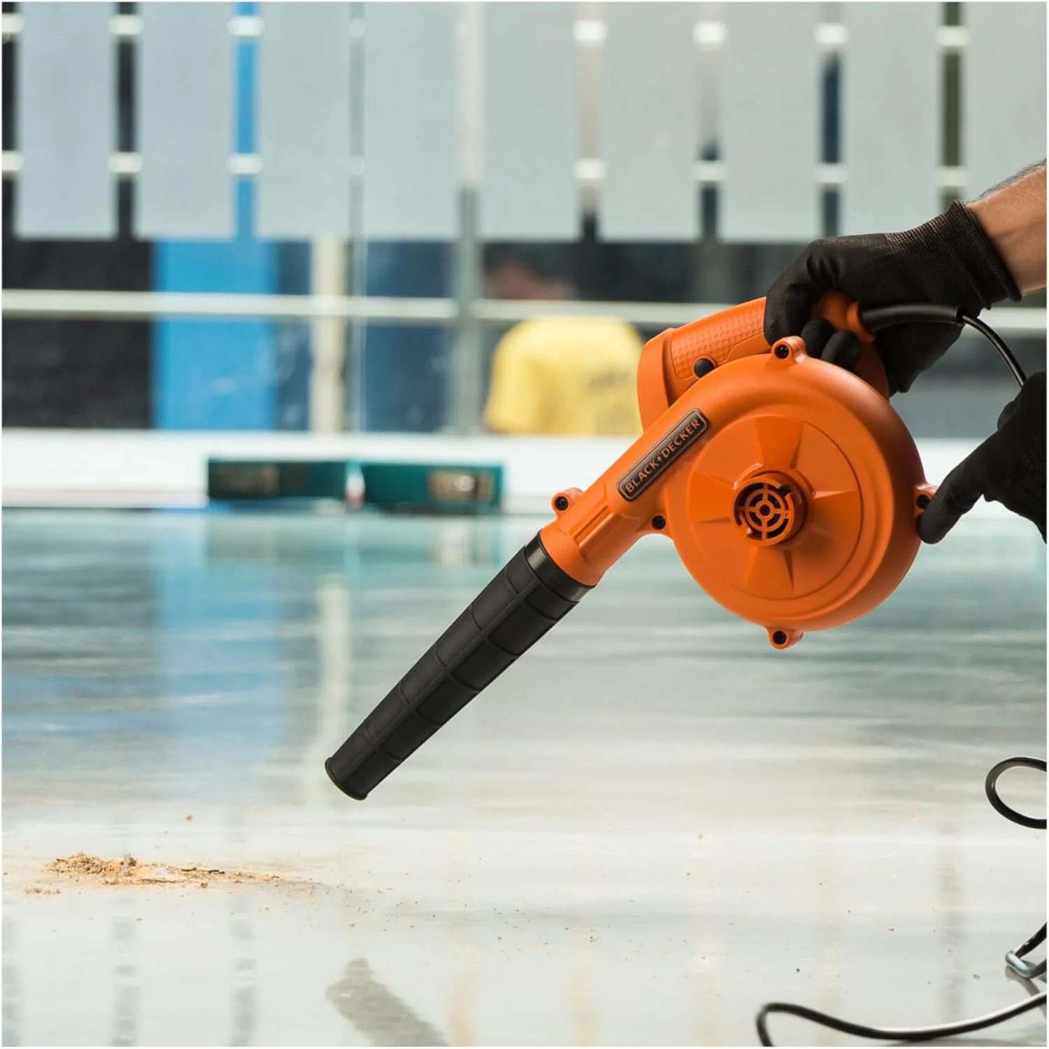 دمنده/مکنده برقی تک سرعته 530 وات بلک اند دکر با سرعت 16000 دور در دقیقه به همراه کیسه جمع آوری مدل Bdb530-B5 مناسب برای خانه و باغ دمنده/مکنده برقی تک سرعته 530 وات بلک اند دکر با سرعت 16000 دور در دقیقه به همراه کیسه جمع آوری مدل Bdb530-B5 مناسب برای خانه و باغ