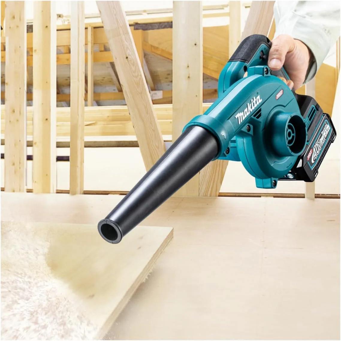 دمنده/مکنده شارژی ماکیتا UB002GZ01 40V Max Li-ion XGT (بدون باتری و شارژر)