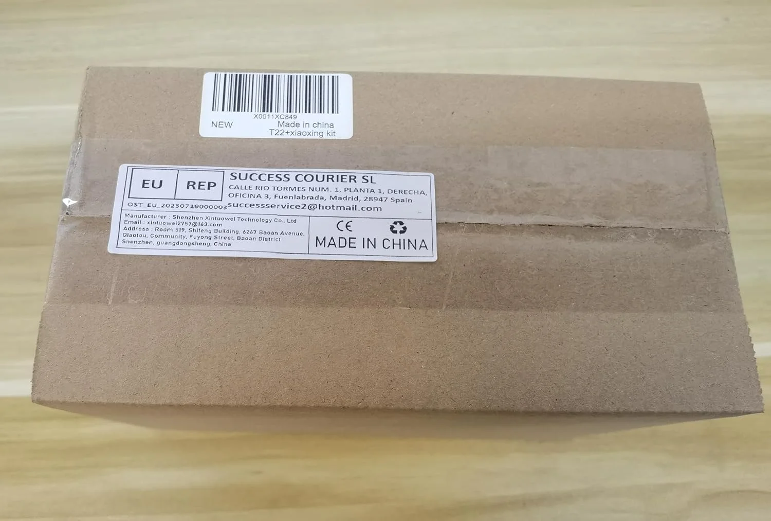 کیت کامل سیستم کنترل دسترسی RFID با فرکانس 125 کیلوهرتز YAVIS شامل صفحه کلید کنترل دسترسی، قفل برقی DC12V، منبع تغذیه 3 آمپر، دکمه خروج و 10 عدد کارت کلید ID