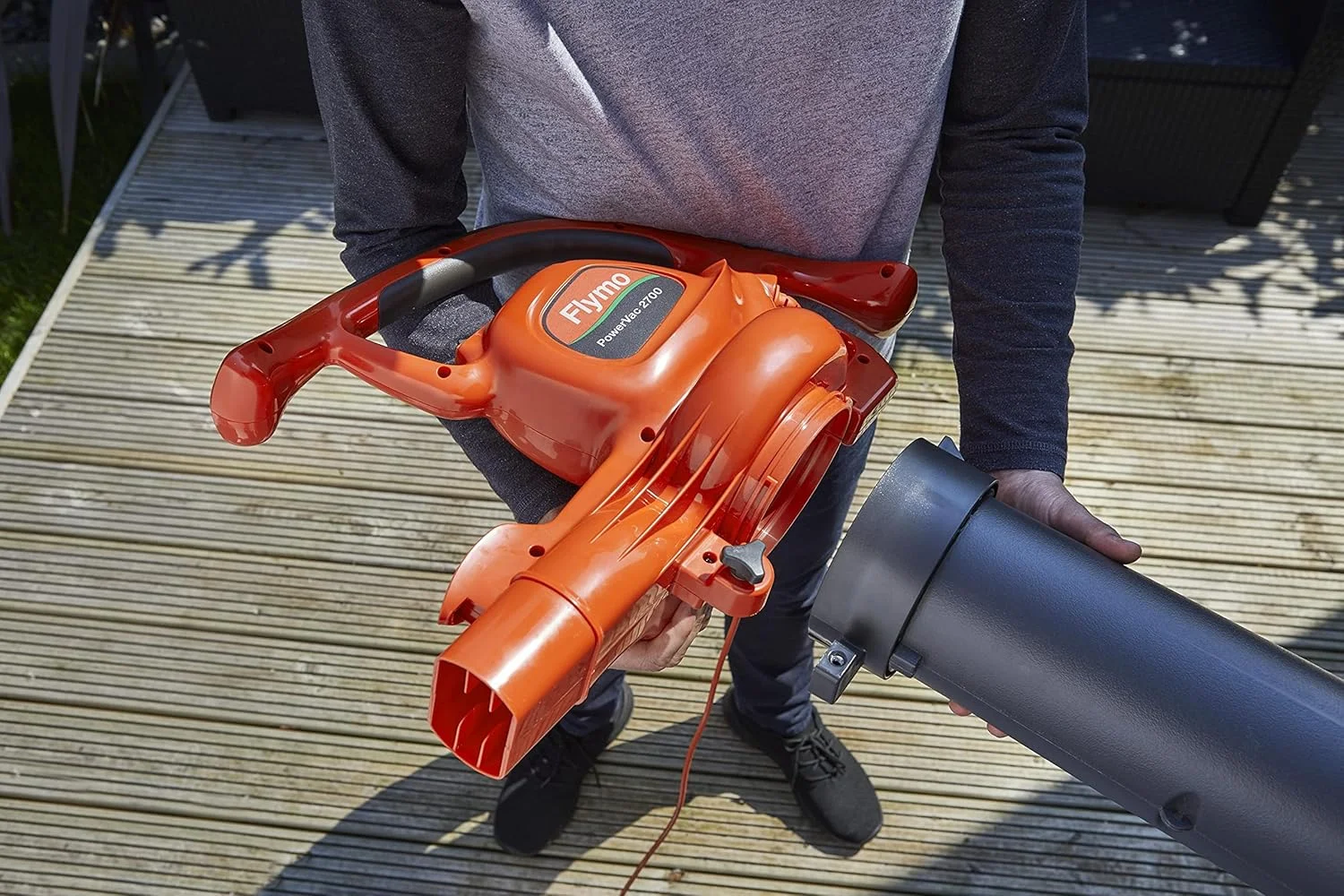 دمنده و مکنده برقی باغچه ای Flymo PowerVac 2700 | دمنده، مکنده و خردکن برگ قدرتمند 3 در 1 | 2700 وات، نارنجی دمنده و مکنده برقی باغچه ای Flymo PowerVac 2700 | دمنده، مکنده و خردکن برگ قدرتمند 3 در 1 | 2700 وات، نارنجی