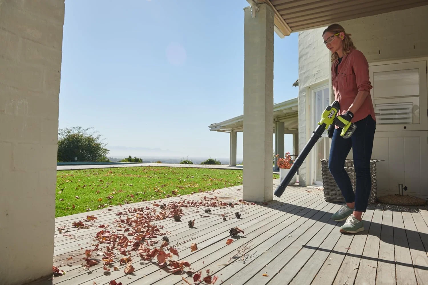 دمنده جمع و جور براشلس 18 ولت Ryobi RY18BLCXA-0 ONE+ (باتری و شارژر شامل نمی شود)