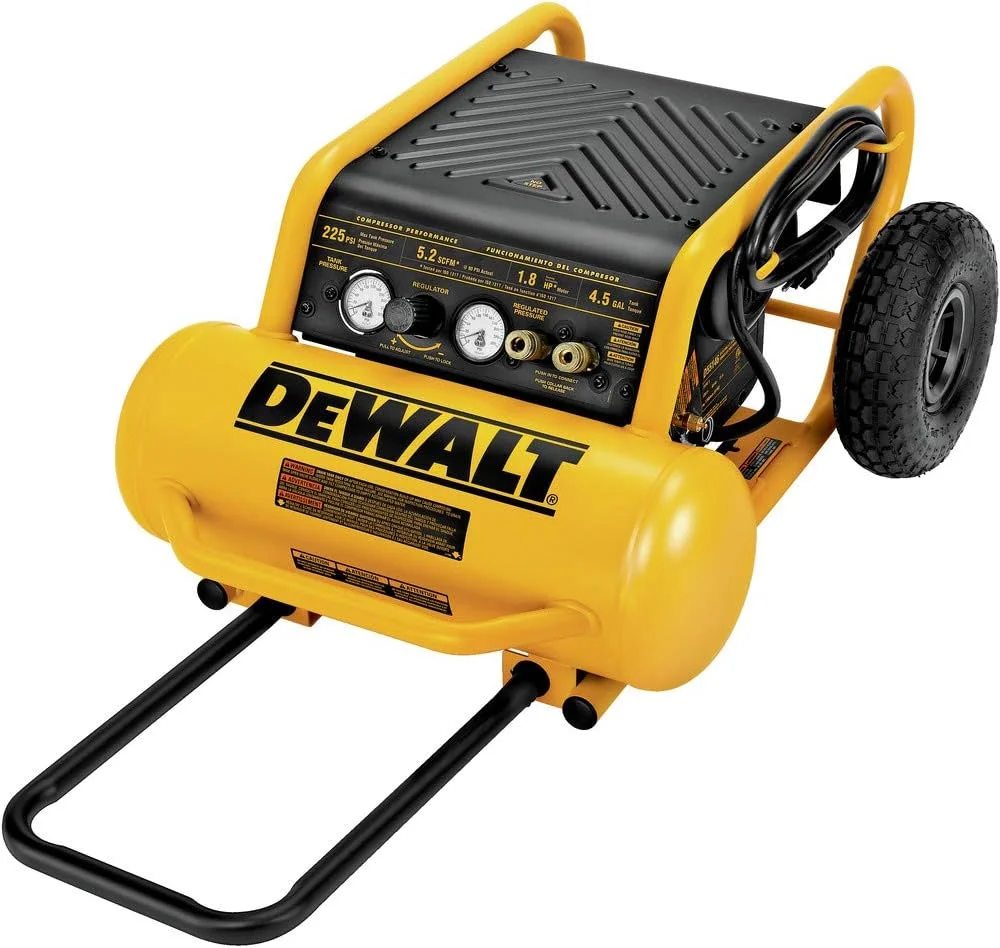 کمپرسور دستی 4.5 گالن 200 PSI دیوالت مدل D55146 با چرخ کمپرسور دستی 4.5 گالن 200 PSI دیوالت مدل D55146 با چرخ