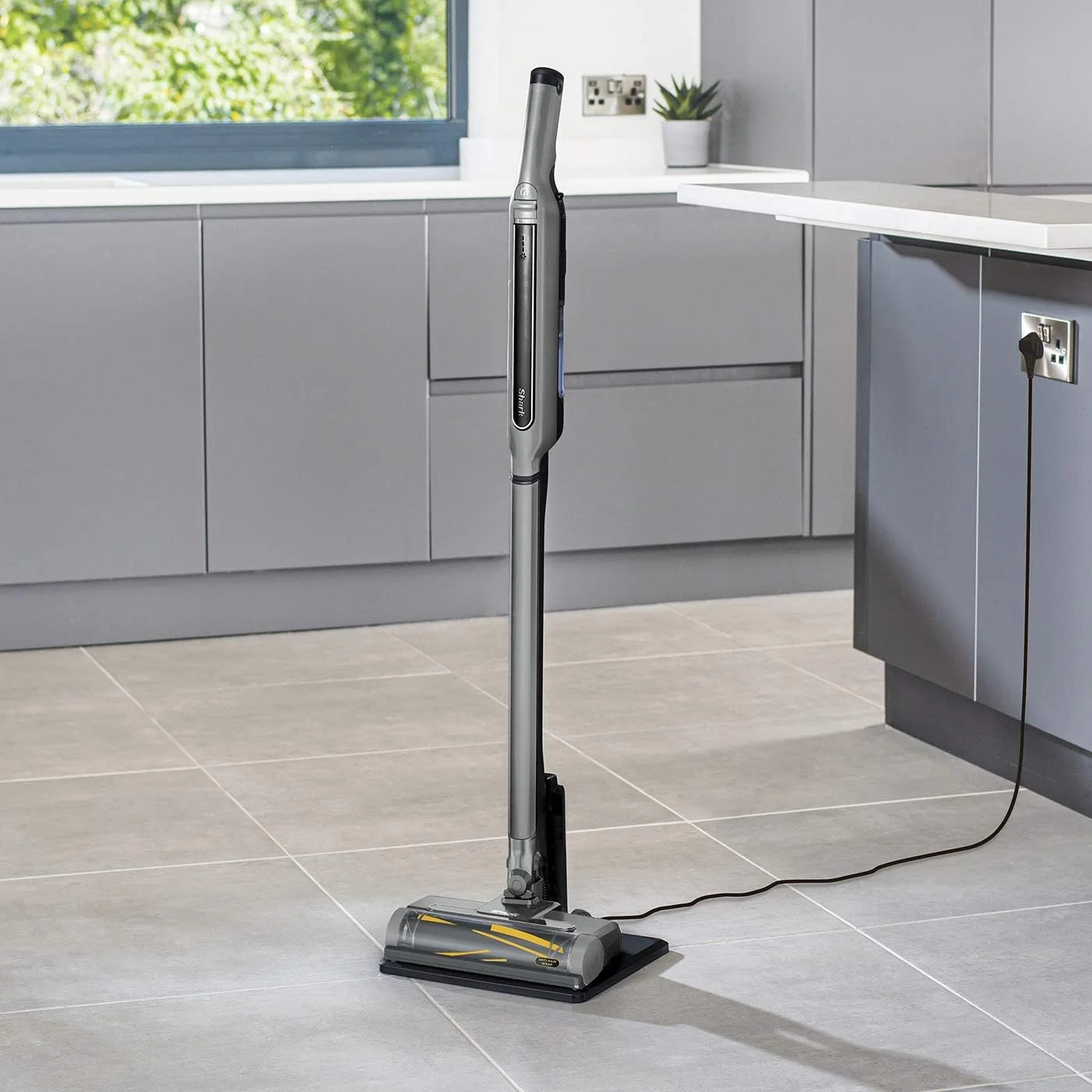 جاروبرقی شارژی دستی شارک [WV361UK] سیستم WandVac، جاروبرقی 2 در 1، فناوری ضد گره خوردن مو، تک باتری