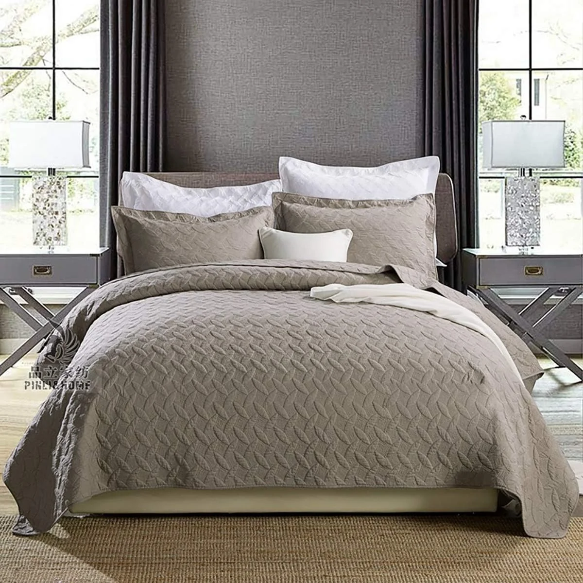 روتختی طرح تکه دوزی شده دو طرفه در 2 سایز به همراه روبالشی، روتختی ضد حساسیت چهار فصل، خاکستری، 230 در 250 سانتی متر روتختی طرح تکه دوزی شده دو طرفه در 2 سایز به همراه روبالشی، روتختی ضد حساسیت چهار فصل، خاکستری، 230 در 250 سانتی متر