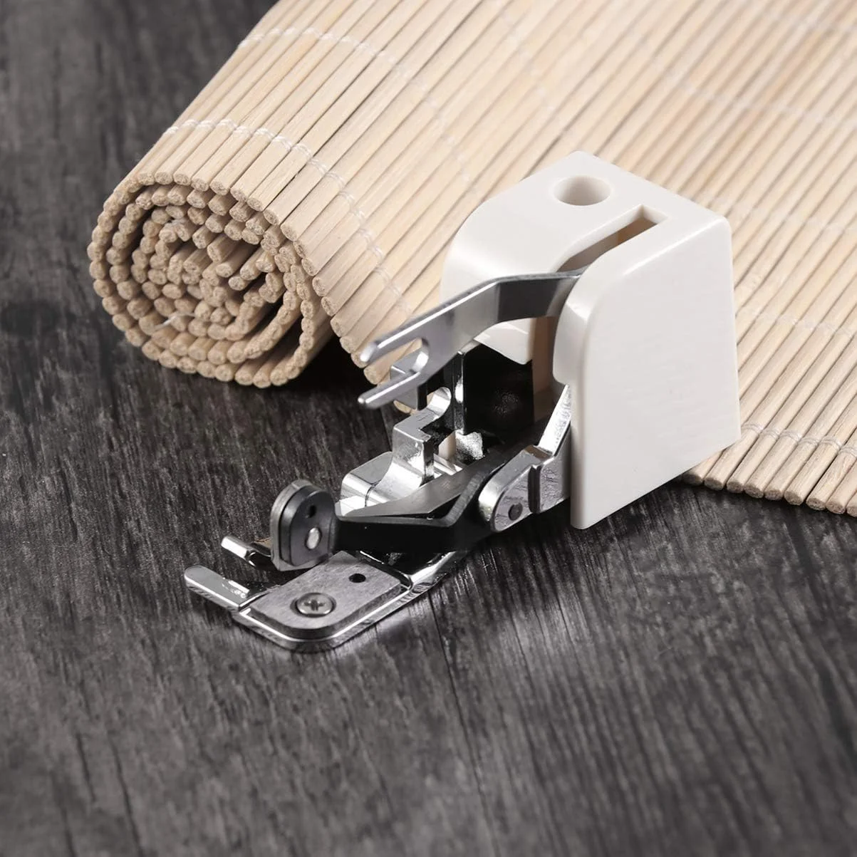 پایه های فشاری چرخ خیاطی، پایه فشاری قفل شونده، لوازم جانبی چرخ خیاطی خانگی پایه های فشاری چرخ خیاطی، پایه فشاری قفل شونده، لوازم جانبی چرخ خیاطی خانگی