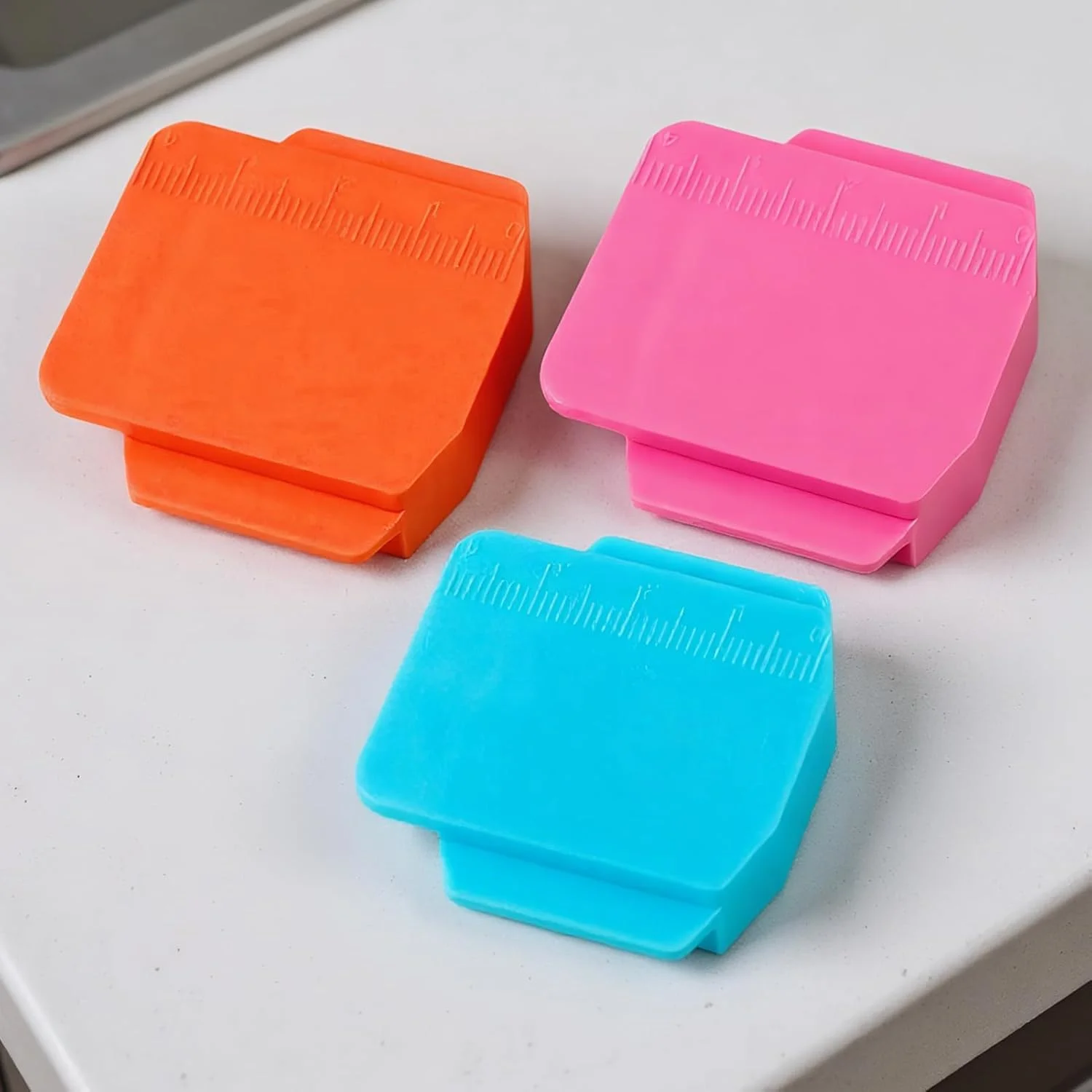 راهنمای درز مغناطیسی برای چرخ خیاطی، مقیاس چرخ خیاطی خانگی | راهنمای درز چند منظوره برای لحاف دوزی، لبه دوزی، خیاطی، اتصال، اتو کشی، لباس دوزی، بافندگی، برش پارچه راهنمای درز مغناطیسی برای چرخ خیاطی، مقیاس چرخ خیاطی خانگی | راهنمای درز چند منظوره برای لحاف دوزی، لبه دوزی، خیاطی، اتصال، اتو کشی، لباس دوزی، بافندگی، برش پارچه