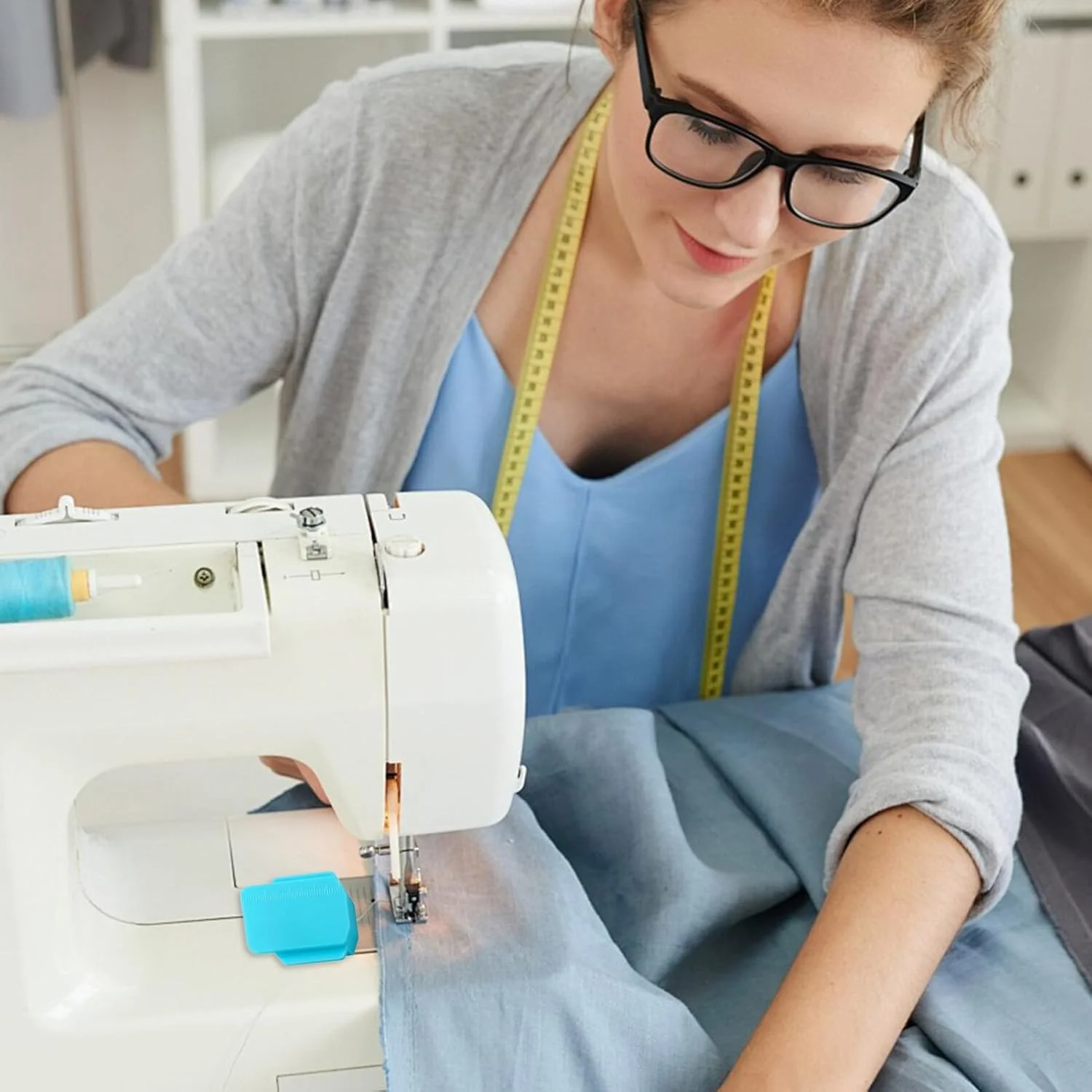 راهنمای مغناطیسی چرخ خیاطی - ابزار خیاطی دقیق با مقیاس، راهنمای درز برای خیاطی مبتدی برای اتصال، لباس دوزی، اتو کشی، گلدوزی، بافتنی، برش پارچه، تکه دوزی راهنمای مغناطیسی چرخ خیاطی - ابزار خیاطی دقیق با مقیاس، راهنمای درز برای خیاطی مبتدی برای اتصال، لباس دوزی، اتو کشی، گلدوزی، بافتنی، برش پارچه، تکه دوزی