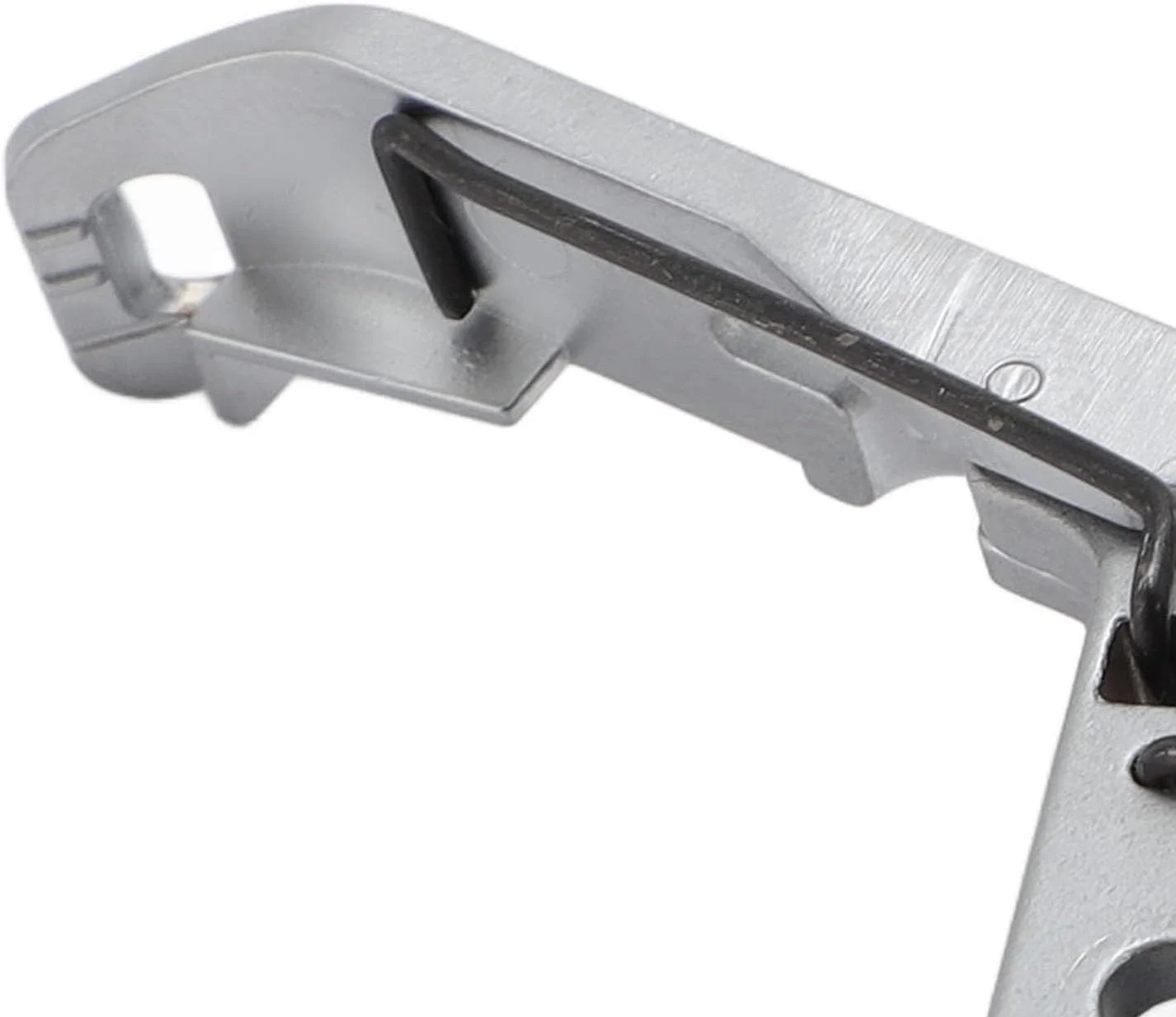 پایه دوخت سردوز، پایه چرخ خیاطی سردوز فولاد کربنی Q235 مناسب برای 14HD854 S0100 HD0450S HD0400S SE017 پایه دوخت سردوز، پایه چرخ خیاطی سردوز فولاد کربنی Q235 مناسب برای 14HD854 S0100 HD0450S HD0400S SE017