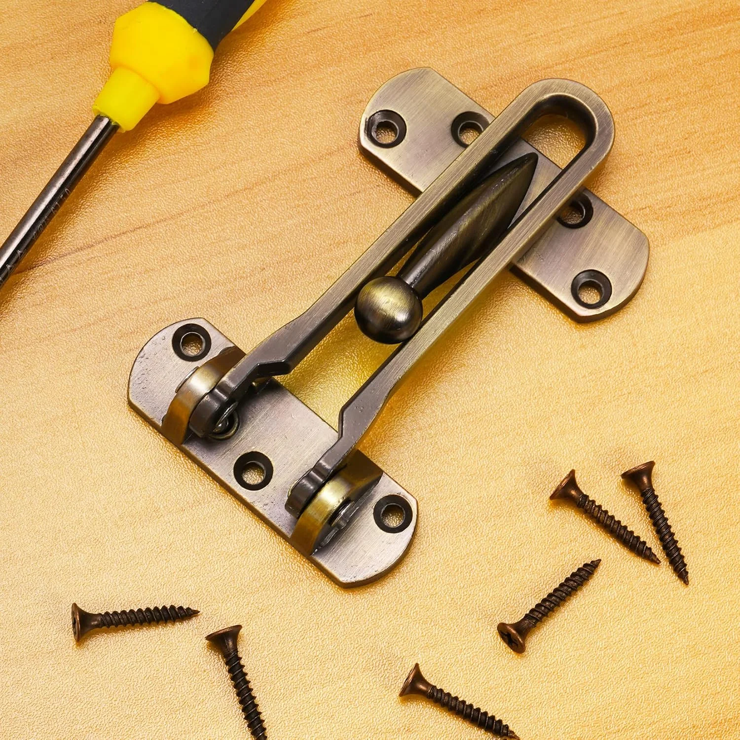 قفل درب ایمنی خانگی Topbuti، بسته 2 عددی قفل محافظ درب جلو برای کودکان، قفل تقویت کننده درب برای درهای چرخشی، قفل درب هتل، آلیاژ آلومینیوم ضخیم و جامد (برنج عتیقه) قفل درب ایمنی خانگی Topbuti، بسته 2 عددی قفل محافظ درب جلو برای کودکان، قفل تقویت کننده درب برای درهای چرخشی، قفل درب هتل، آلیاژ آلومینیوم ضخیم و جامد (برنج عتیقه)