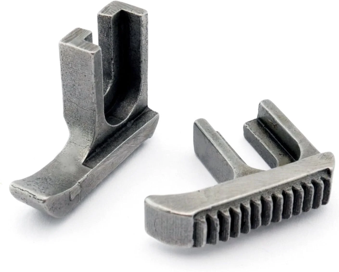 پایه زیپ دوزی سمت چپ برای چرخ خیاطی های Consew CP206R / Sailrite LS-1 / Rex RX-607 پایه زیپ دوزی سمت چپ برای چرخ خیاطی های Consew CP206R / Sailrite LS-1 / Rex RX-607