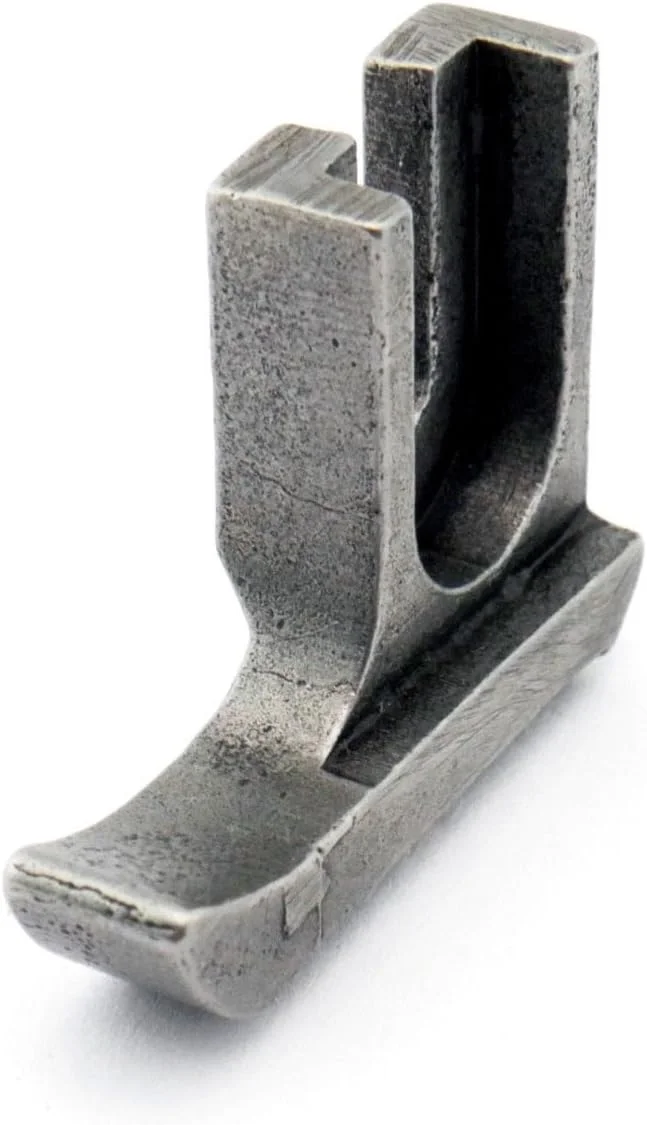 پایه زیپ دوزی سمت چپ برای چرخ خیاطی های Consew CP206R / Sailrite LS-1 / Rex RX-607 پایه زیپ دوزی سمت چپ برای چرخ خیاطی های Consew CP206R / Sailrite LS-1 / Rex RX-607