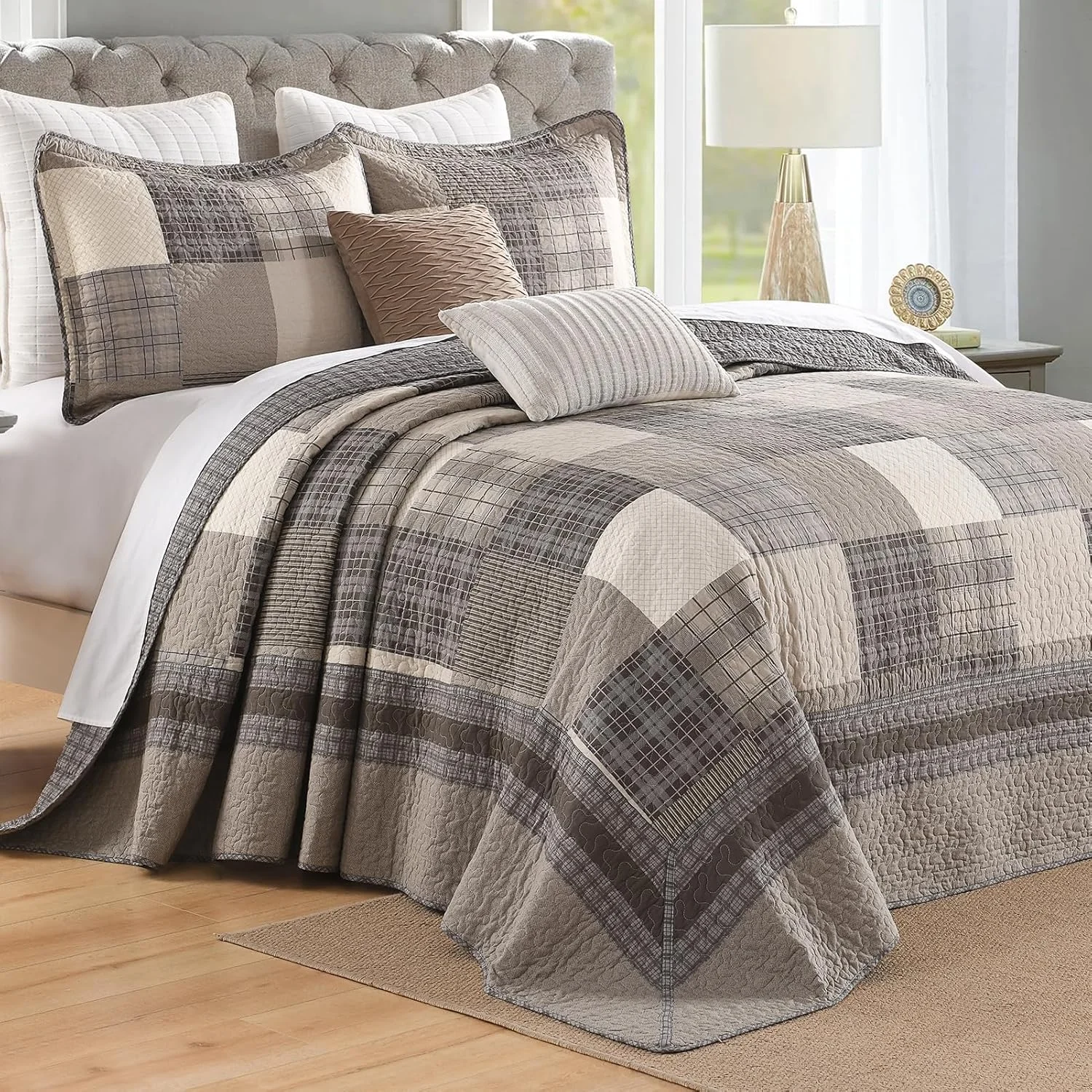 روتختی کینگ سایز بزرگ DDUOXIN، عرض 325 سانتی متر در طول 305 سانتی متر - لحاف کالیفرنیا کینگ سبک وزن 100% پنبه با 2 روبالشتی، روتختی های برگشت پذیر چهارخانه طرح مزرعه، قهوه ای/بژ/خاکی/نقره ای توس