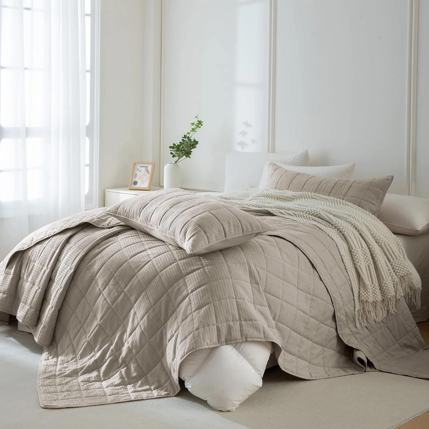 لحاف بزرگ کینگ ماساکا، 325x305 سانتیمتر، بافت وافل خاکی تیره، روتختی بزرگ کینگ، 3 تکه، نرم، سبک وزن، مناسب تمام فصول، رو تختی بزرگ کالیفرنیا کینگ مناسب خانه های روستایی لحاف بزرگ کینگ ماساکا، 325x305 سانتیمتر، بافت وافل خاکی تیره، روتختی بزرگ کینگ، 3 تکه، نرم، سبک وزن، مناسب تمام فصول، رو تختی بزرگ کالیفرنیا کینگ مناسب خانه های روستایی