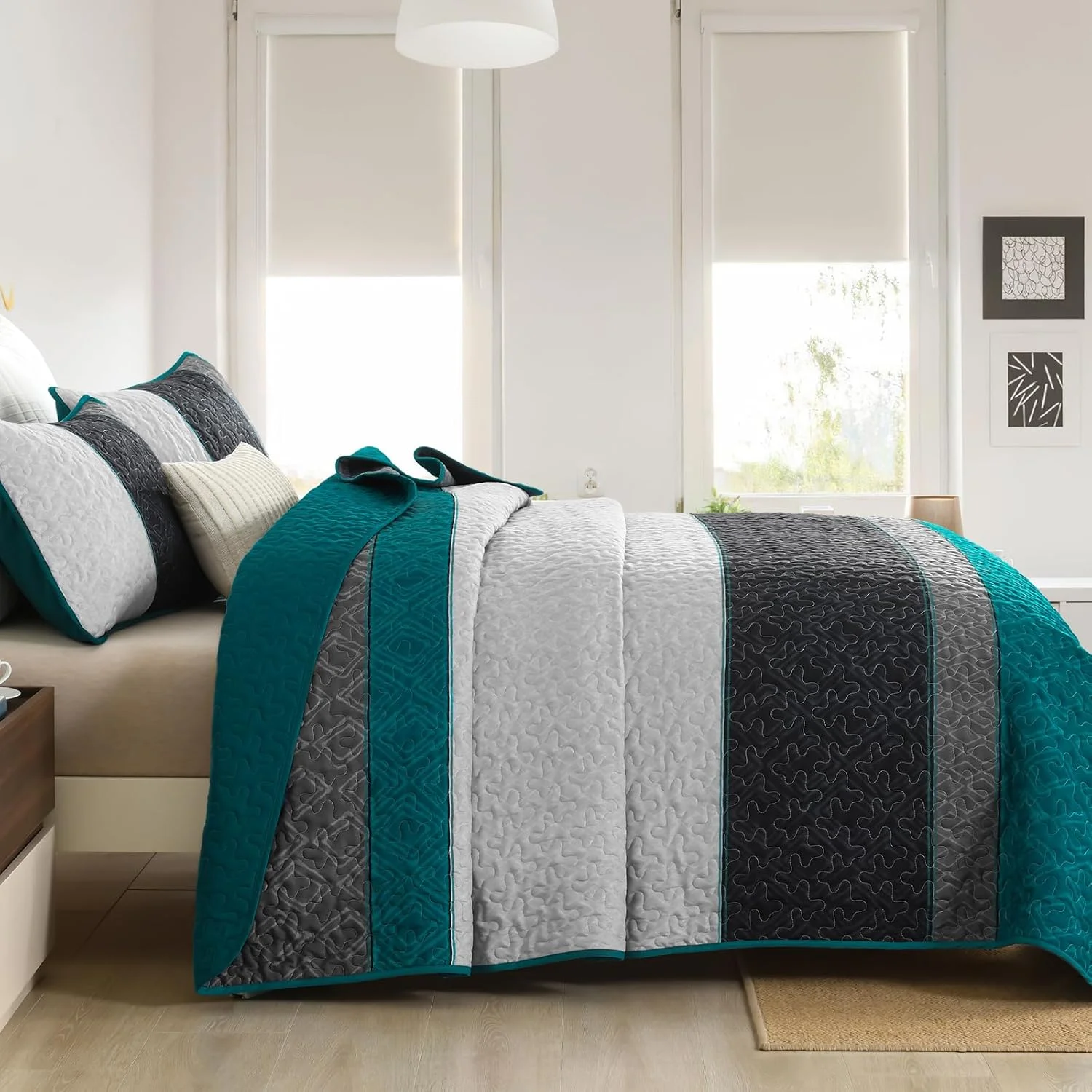 ست لحاف بوهو سایز کوئین، ست روتختی راه راه چهارخانه، ست روتختی آبی طاووسی، ست روتختی میکروفایبر نرم با 2 روبالشی 244x228 سانتی متر