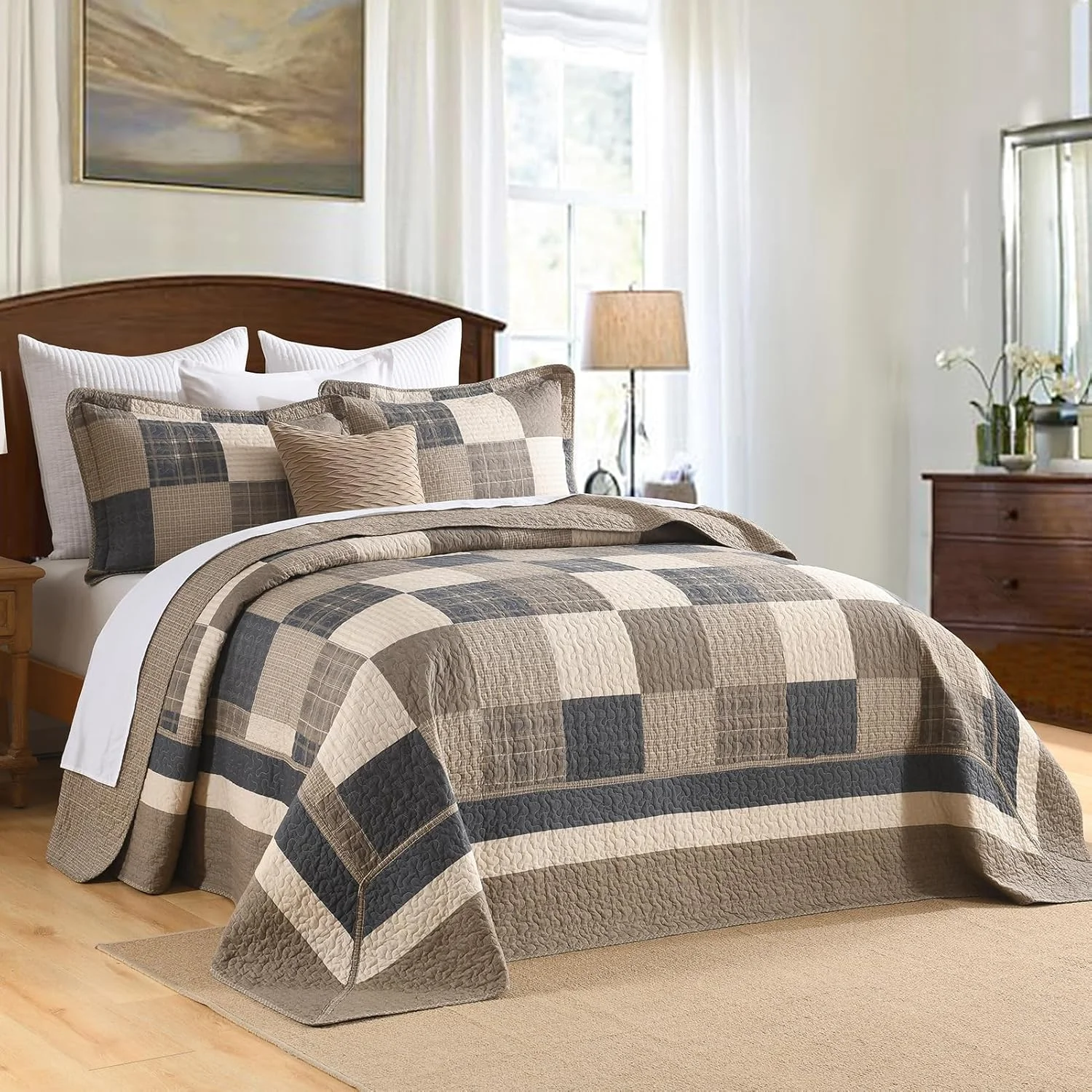 DUOHONG 100% Cotton 128"x120" Oversized Quilt Bedspread, Plaid Pattern California King Extra Large Quilt Bedding Set, Reversible Cal King XL Bed Spread Lightweight Comforter, Brown/Beige/Cream, 3Pcs
