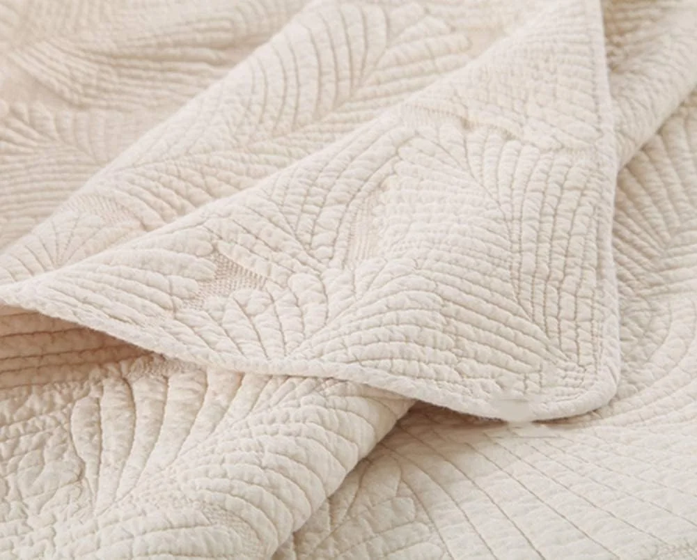 ست روتختی لحافی دو رو طرح برجسته با 2 روبالشتی، رو تختی، ست ملحفه تزئینی، بژ، سایز کینگ