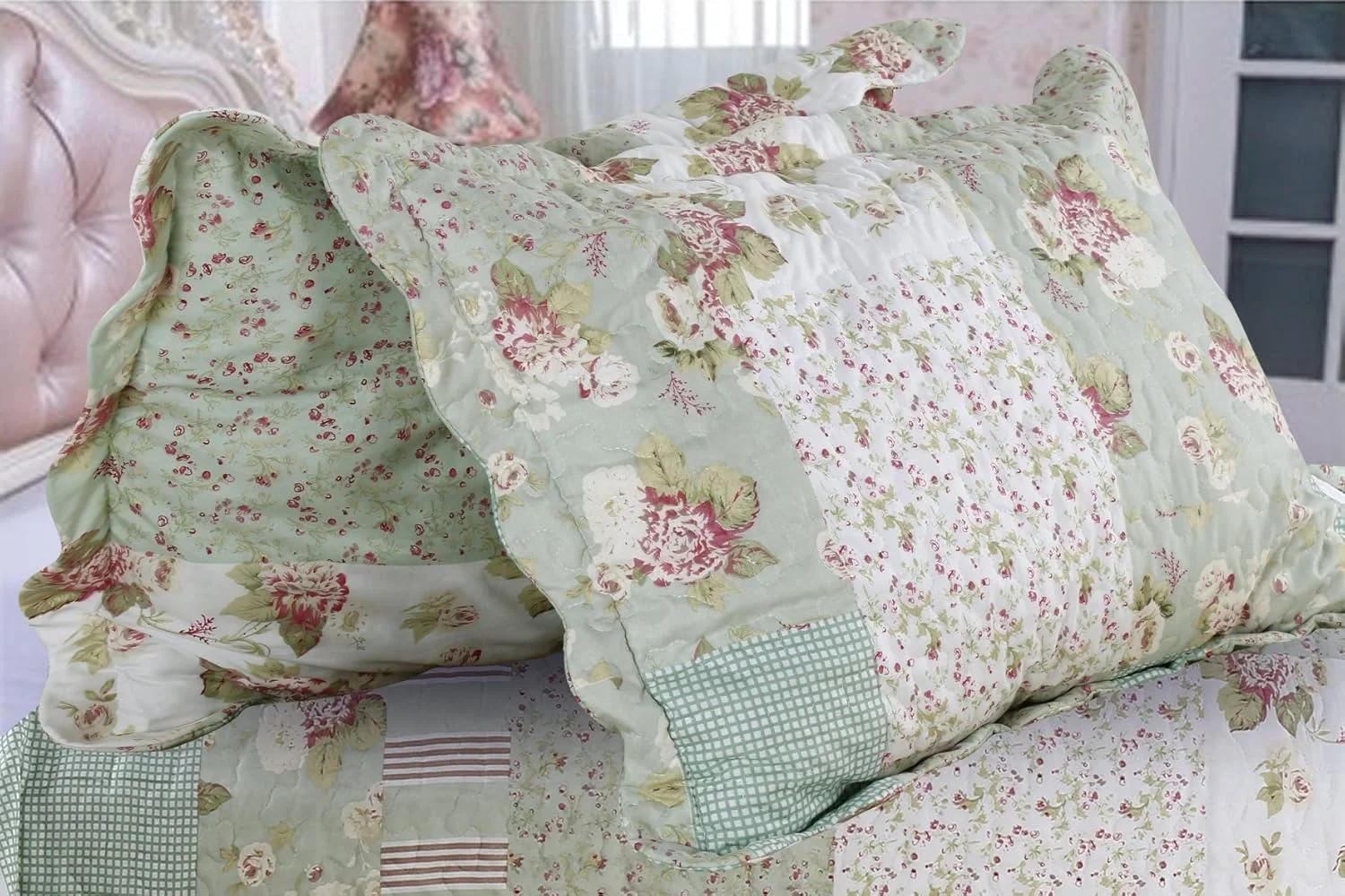 روتختی طرح گل رز انگلیسی، غنی از پنبه، پیش شسته شده، بدون آبرفت. مناسب به عنوان روتختی، رو تختی، لحاف تزئینی، روتختی سبک
