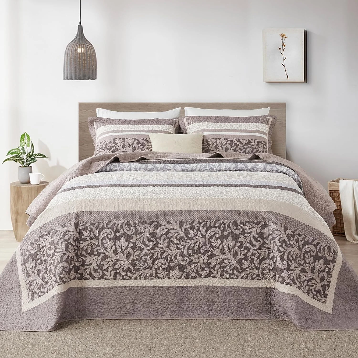 روتختی لحاف دار بزرگ طرح مزرعه فاین استیچری مناسب تخت کوئین سایز 305x259 سانتی متر، ست روتختی لحافی پنبه 100% بزرگ، طرح راه راه گیاهی، ست روتختی لحافی سبک و نرم، مناسب تمام فصول، قهوه ای/خاکی/طوسی روتختی لحاف دار بزرگ طرح مزرعه فاین استیچری مناسب تخت کوئین سایز 305x259 سانتی متر، ست روتختی لحافی پنبه 100% بزرگ، طرح راه راه گیاهی، ست روتختی لحافی سبک و نرم، مناسب تمام فصول، قهوه ای/خاکی/طوسی