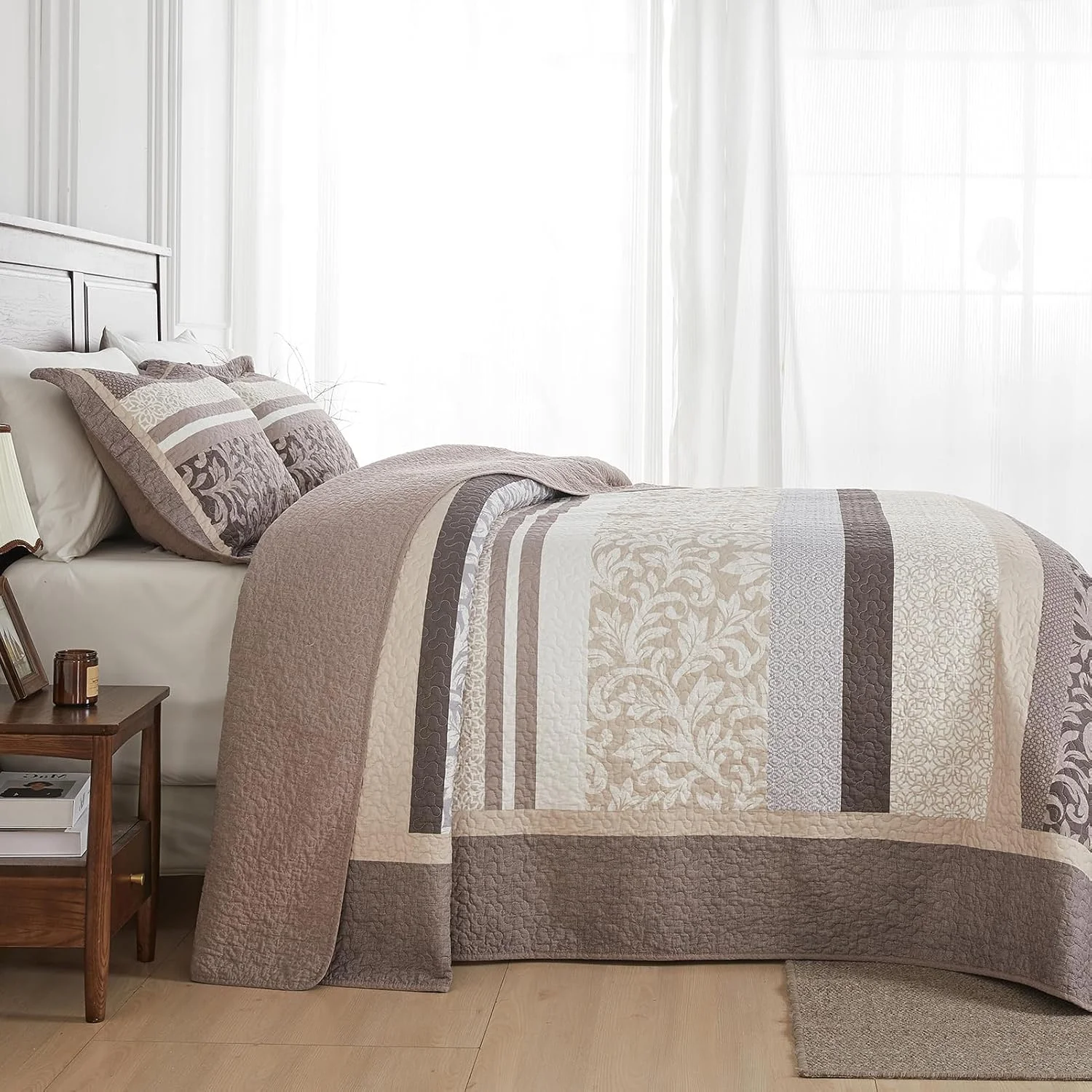 روتختی لحاف دار بزرگ طرح مزرعه فاین استیچری مناسب تخت کوئین سایز 305x259 سانتی متر، ست روتختی لحافی پنبه 100% بزرگ، طرح راه راه گیاهی، ست روتختی لحافی سبک و نرم، مناسب تمام فصول، قهوه ای/خاکی/طوسی روتختی لحاف دار بزرگ طرح مزرعه فاین استیچری مناسب تخت کوئین سایز 305x259 سانتی متر، ست روتختی لحافی پنبه 100% بزرگ، طرح راه راه گیاهی، ست روتختی لحافی سبک و نرم، مناسب تمام فصول، قهوه ای/خاکی/طوسی