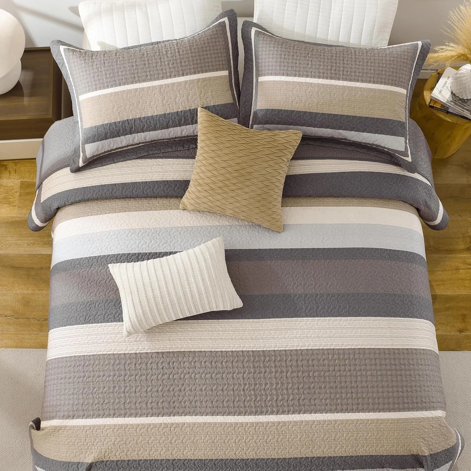 ست روتختی لحاف کینگ فاین استیچری، 3 تکه، 100% پنبه، لحاف طرح مزرعه ای راه راه قهوه ای و بژ، رو تختی سبک وزن دو رو، مناسب تمام فصول