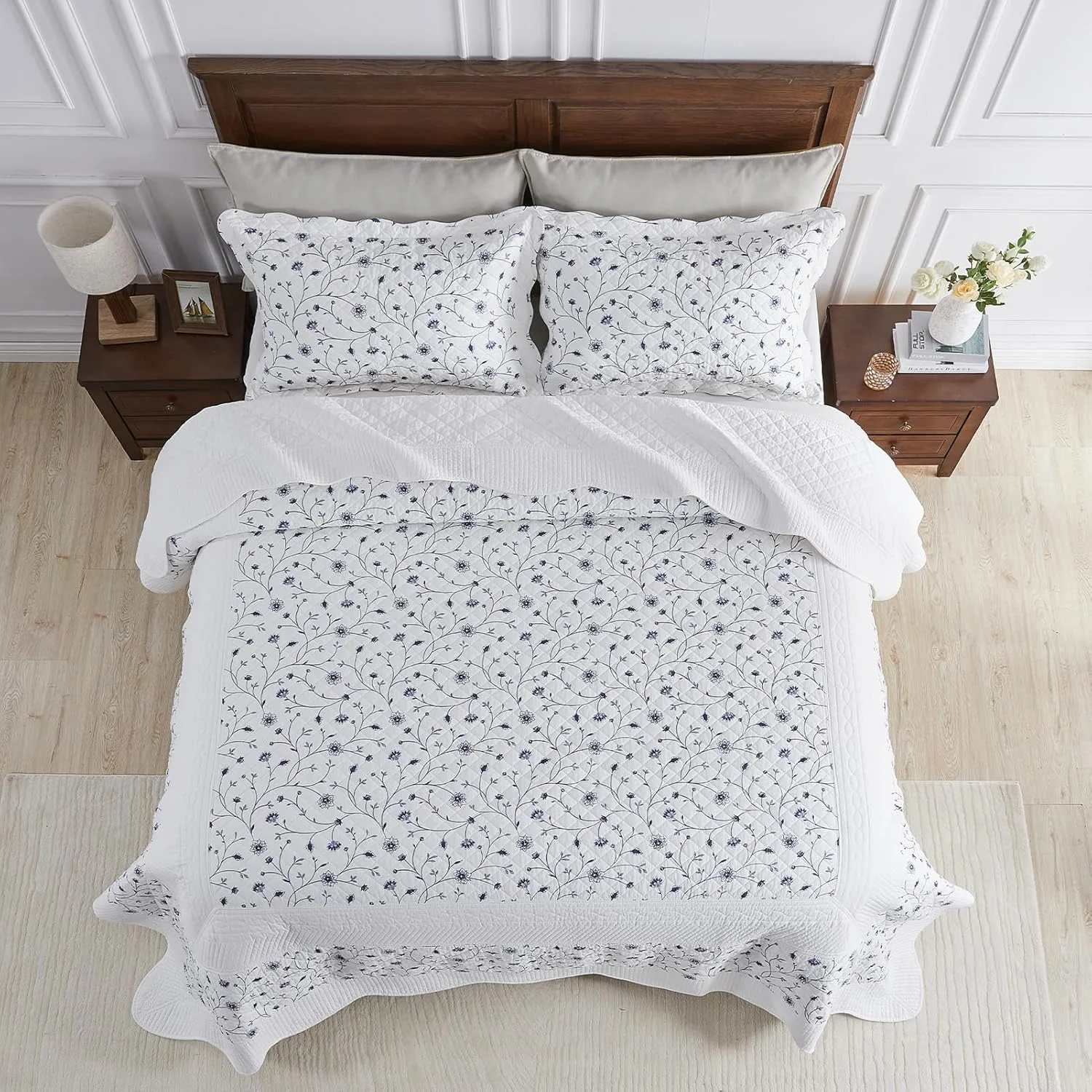 روتختی گلدار فاین استیچری سایز کینگ، لحاف روتختی بزرگ 305x305، ست روتختی 100% پنبه آبی و سفید با روبالشتی، لحاف نازک سبک وزن و نرم، 3 تکه روتختی گلدار فاین استیچری سایز کینگ، لحاف روتختی بزرگ 305x305، ست روتختی 100% پنبه آبی و سفید با روبالشتی، لحاف نازک سبک وزن و نرم، 3 تکه