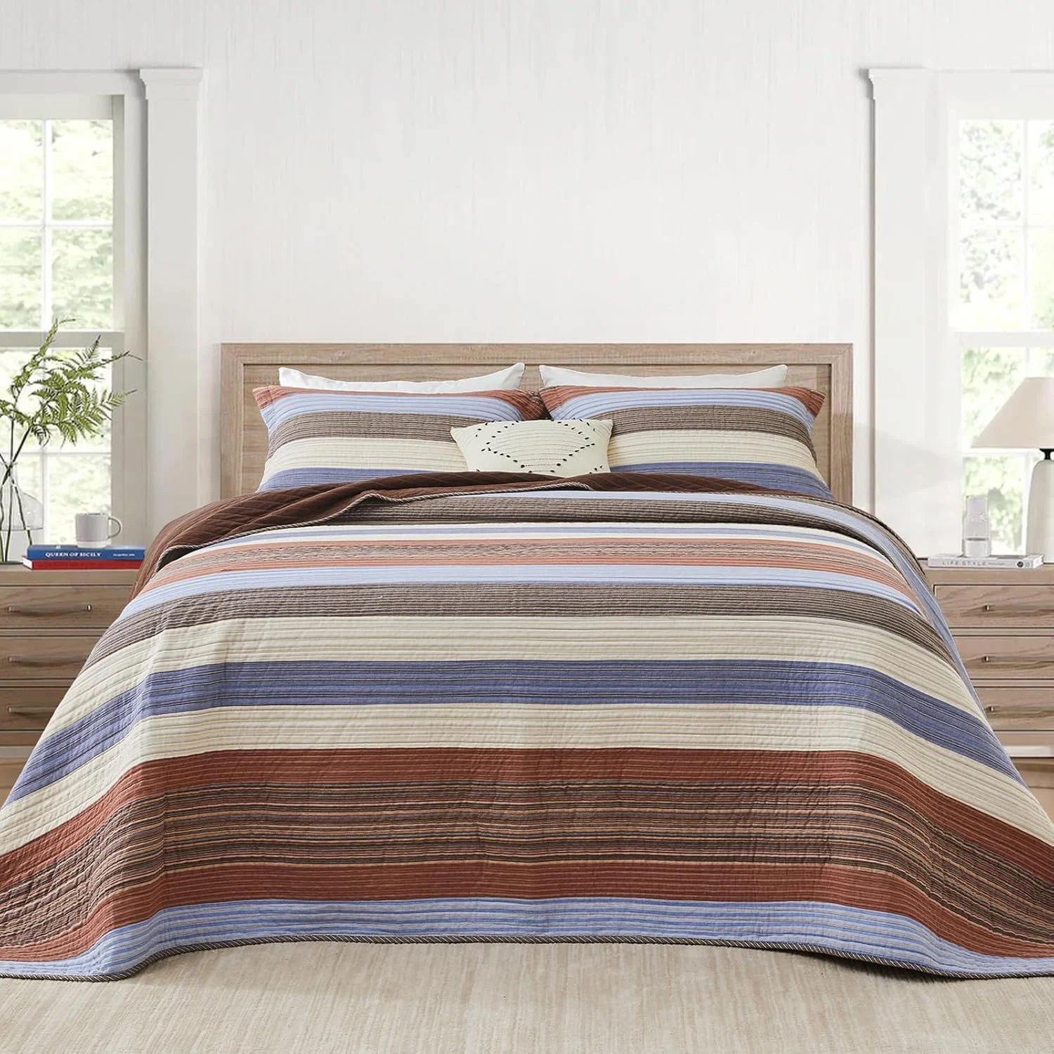 Finlonte Oversized King Bedspread - 3 Piece Extra Large Super King Quilt Set - Striped Lightweight Reversible Quilted Coverlet - Modern Casual Bedding - Includes 1 Bedspread (128x120) & 2 Pillow Shams