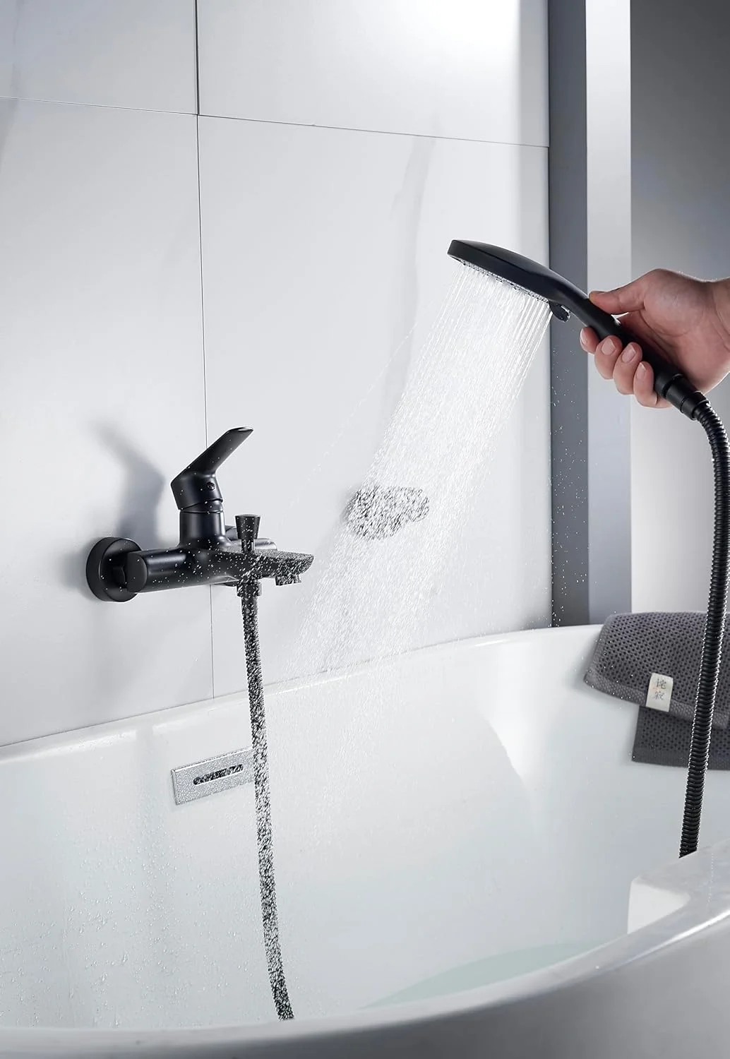 شیر دوش حمام تک اهرمی Brimix، ست شیر دوش وان با سردوش دستی و شلنگ (مشکی)