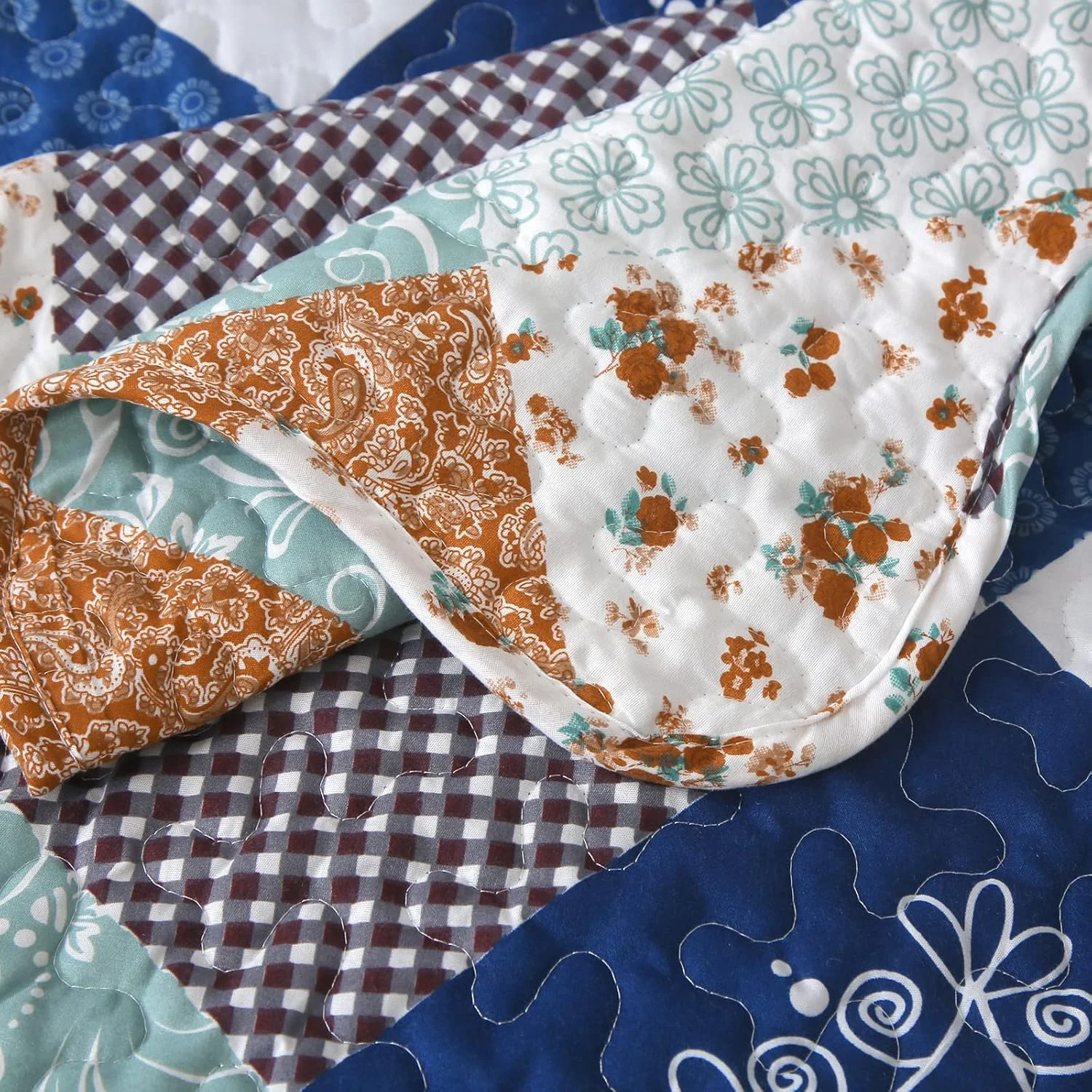 ست روتختی لحاف تکه دوزی برگشت پذیر Dinjoy سایز کوئین، طرح چهارخانه آبی سبز خاکستری با گل، ست روتختی نرم از جنس میکروفایبر، ست روتختی 3 تکه مناسب پاییز و تمام فصول ست روتختی لحاف تکه دوزی برگشت پذیر Dinjoy سایز کوئین، طرح چهارخانه آبی سبز خاکستری با گل، ست روتختی نرم از جنس میکروفایبر، ست روتختی 3 تکه مناسب پاییز و تمام فصول