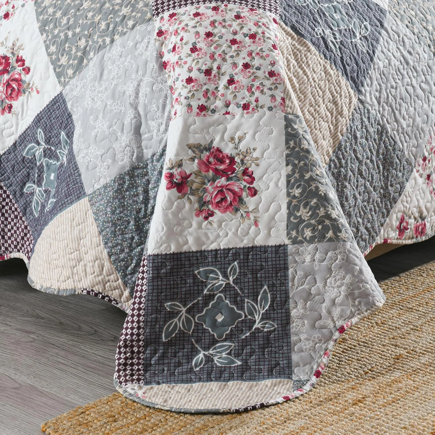 ست لحاف HoneiLife سایز کینگ - ست روتختی 3 تکه میکروفیبر دو رو، رو تختی تکه دوزی، ست ملحفه گلدار، لحاف چهار فصل - رز خاکستری