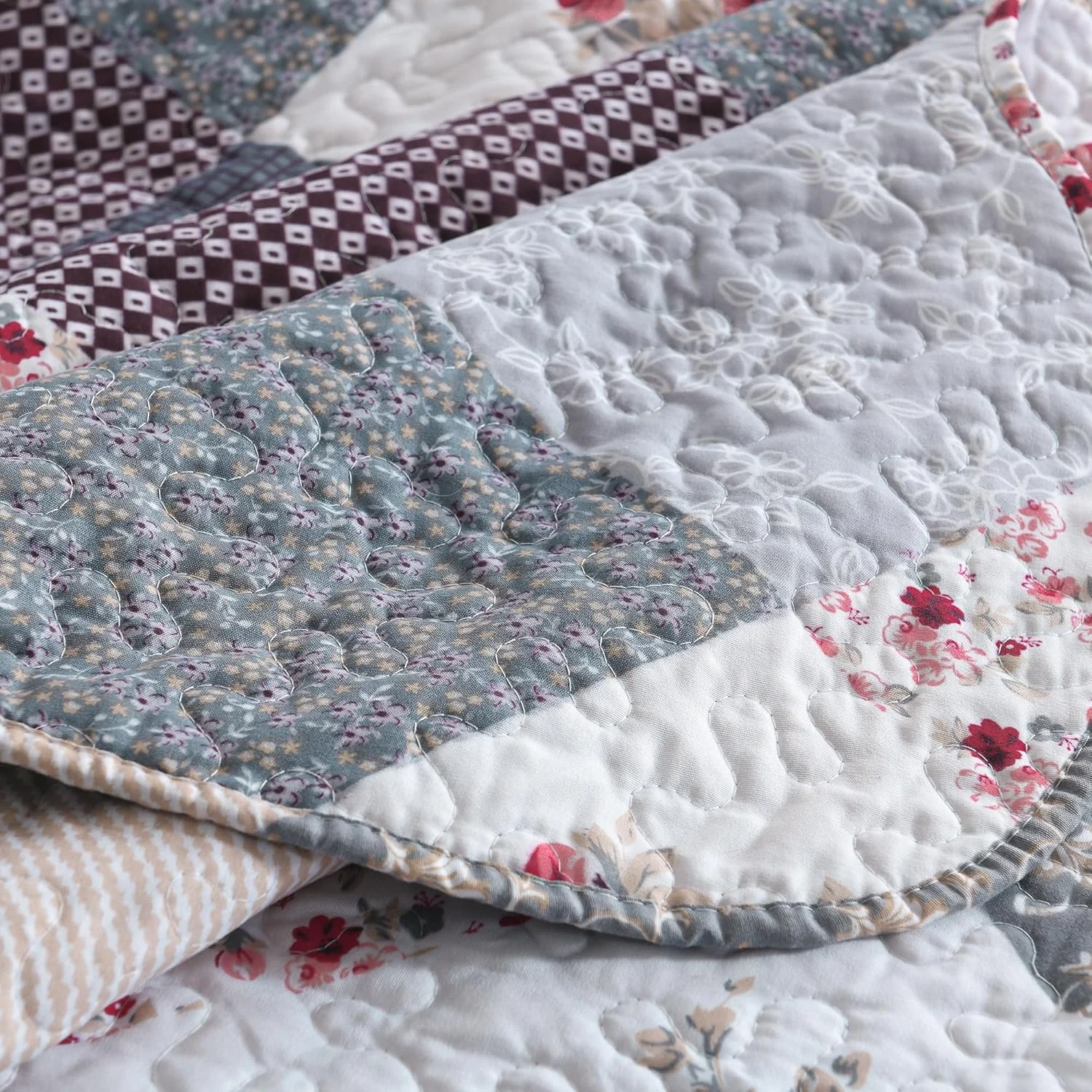 ست لحاف HoneiLife سایز کینگ - ست روتختی 3 تکه میکروفیبر دو رو، رو تختی تکه دوزی، ست ملحفه گلدار، لحاف چهار فصل - رز خاکستری