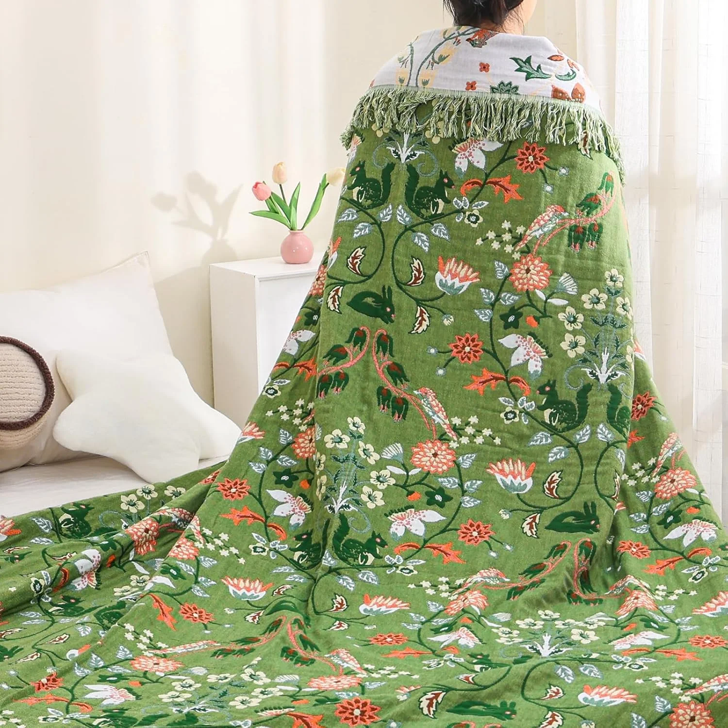 رو تختی دو طرفه نخی HOORDRY، سایز 200 در 230 سانتی متر، طرح سنجاب، پتوی تلویزیون، پتوی مبل، پتوی صندلی راحتی، روتختی، پتوی برگشت پذیر، رنگ سبز/سفید، نرم، لطیف و شیک