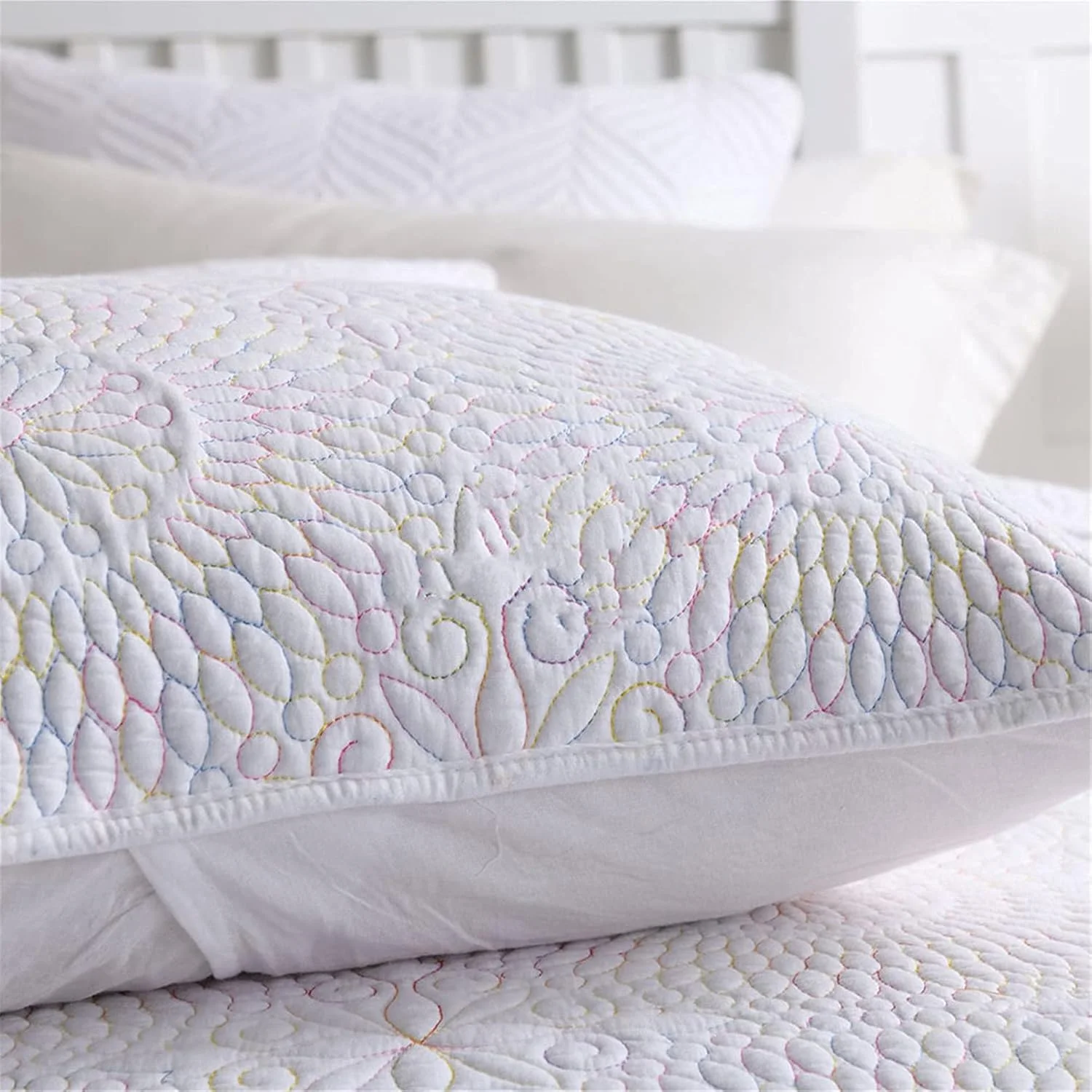 ست روتختی سه تکه زیبا با طرح گلدوزی مکرومه سفید، روتختی لحافی با دو روبالشی، قابل شستشو، 230x250 سانتی متر