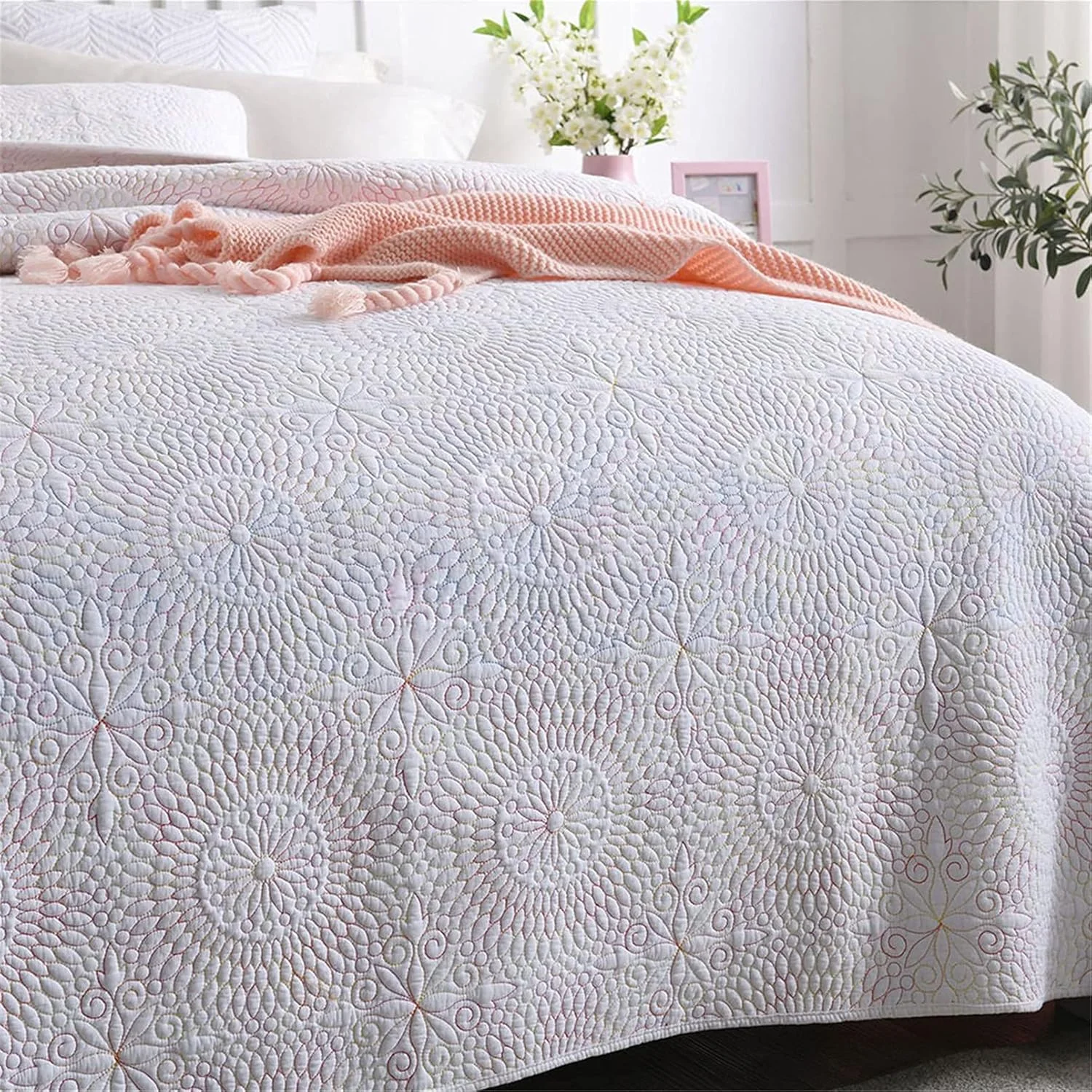 ست روتختی سه تکه زیبا با طرح گلدوزی مکرومه سفید، روتختی لحافی با دو روبالشی، قابل شستشو، 230x250 سانتی متر