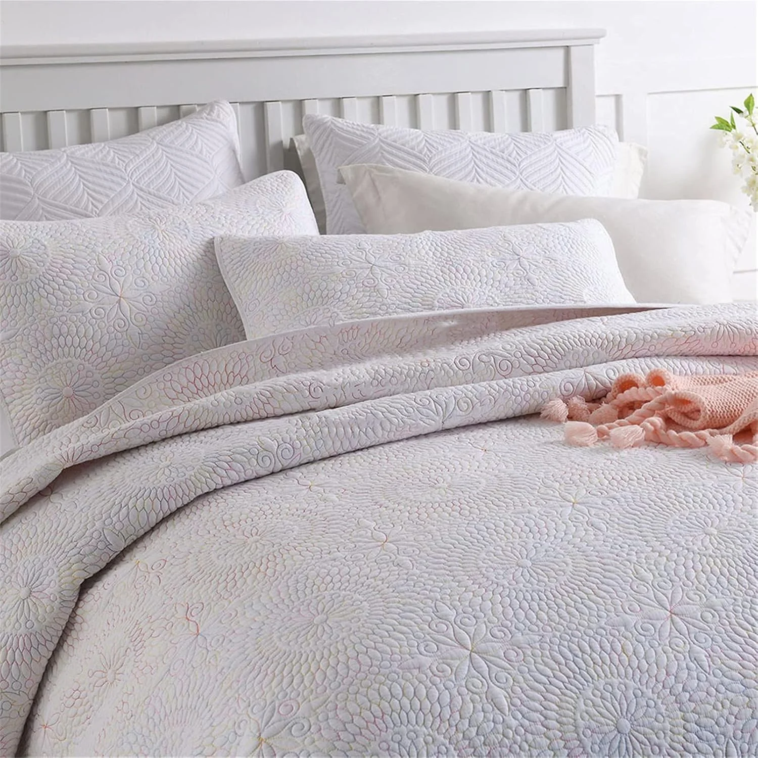 ست روتختی سه تکه زیبا با طرح گلدوزی مکرومه سفید، روتختی لحافی با دو روبالشی، قابل شستشو، 230x250 سانتی متر