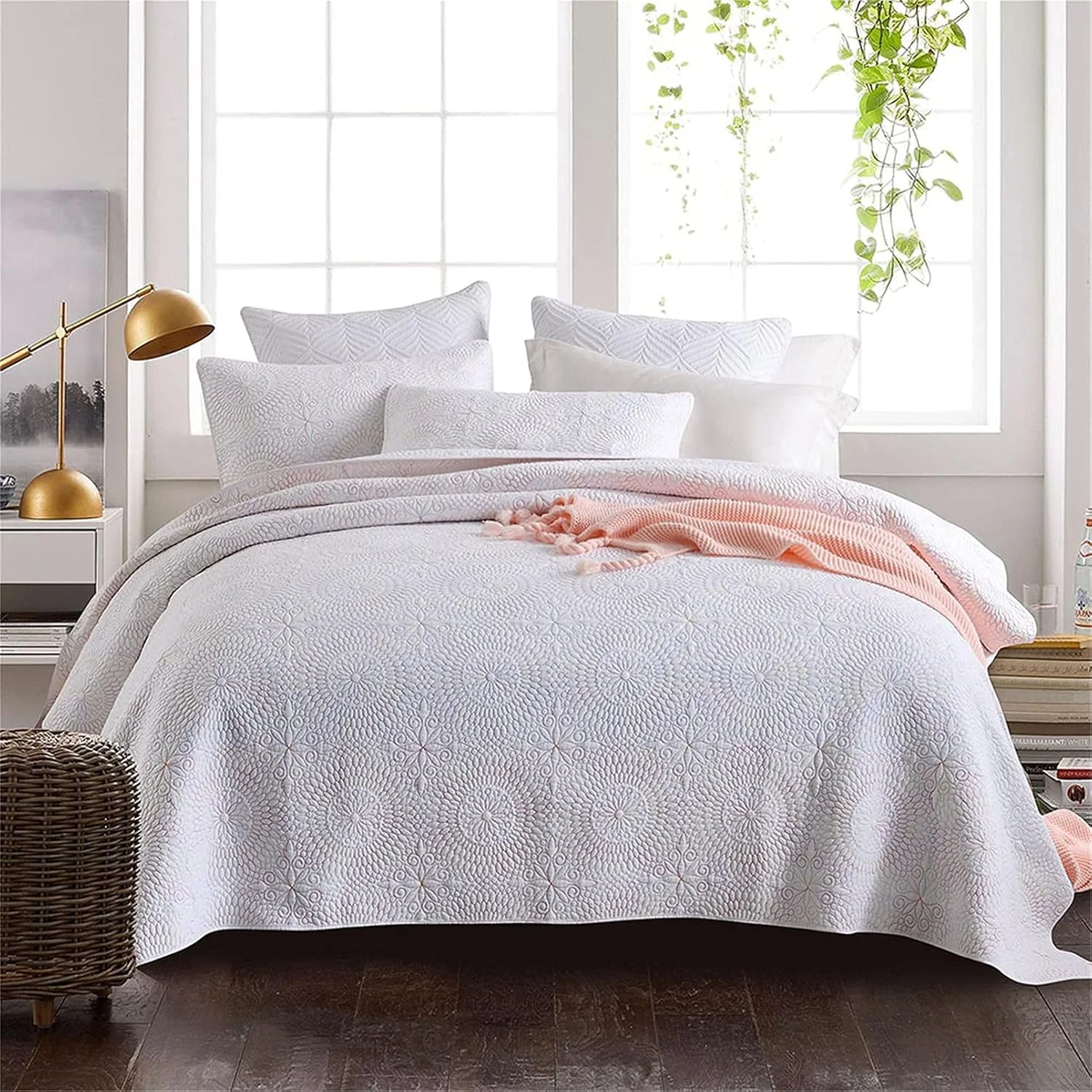 ست روتختی سه تکه زیبا با طرح گلدوزی مکرومه سفید، روتختی لحافی با دو روبالشی، قابل شستشو، 230x250 سانتی متر