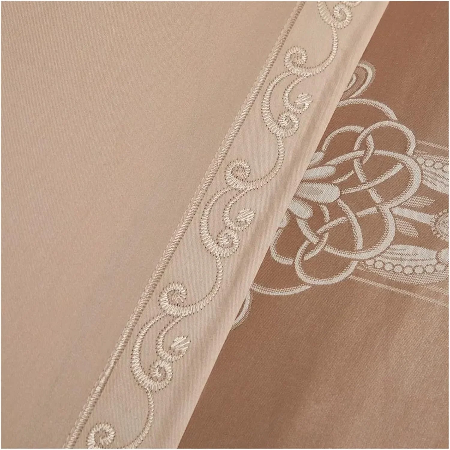 ست ملحفه 4 تکه رویال گونگساتین طرح ژاکارد شیک گلدوزی شده، ست ملحفه نرم و ابریشمی براق 4 تکه شامل روکش لحاف، روتختی پنبه‌ای لحاف‌دوزی شده و روبالشی، تخت خواب لوکس در یک کیف (سایز کوئین مناسب تخت 1.8 متری، 4 تکه)