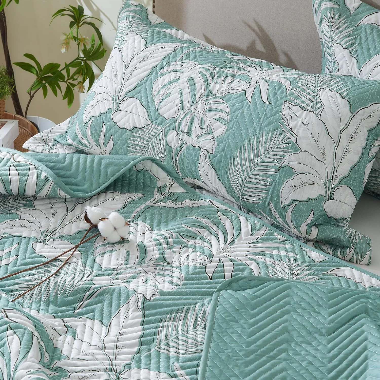 ست لحاف پنبه ارگانیک 100% طرح گلدار لوکس Kingrest سایز کینگ، رو تختی بزرگ و لحاف دار، به همراه 2 روبالشتی ست، مناسب برای تمام فصول - برگ های سبز