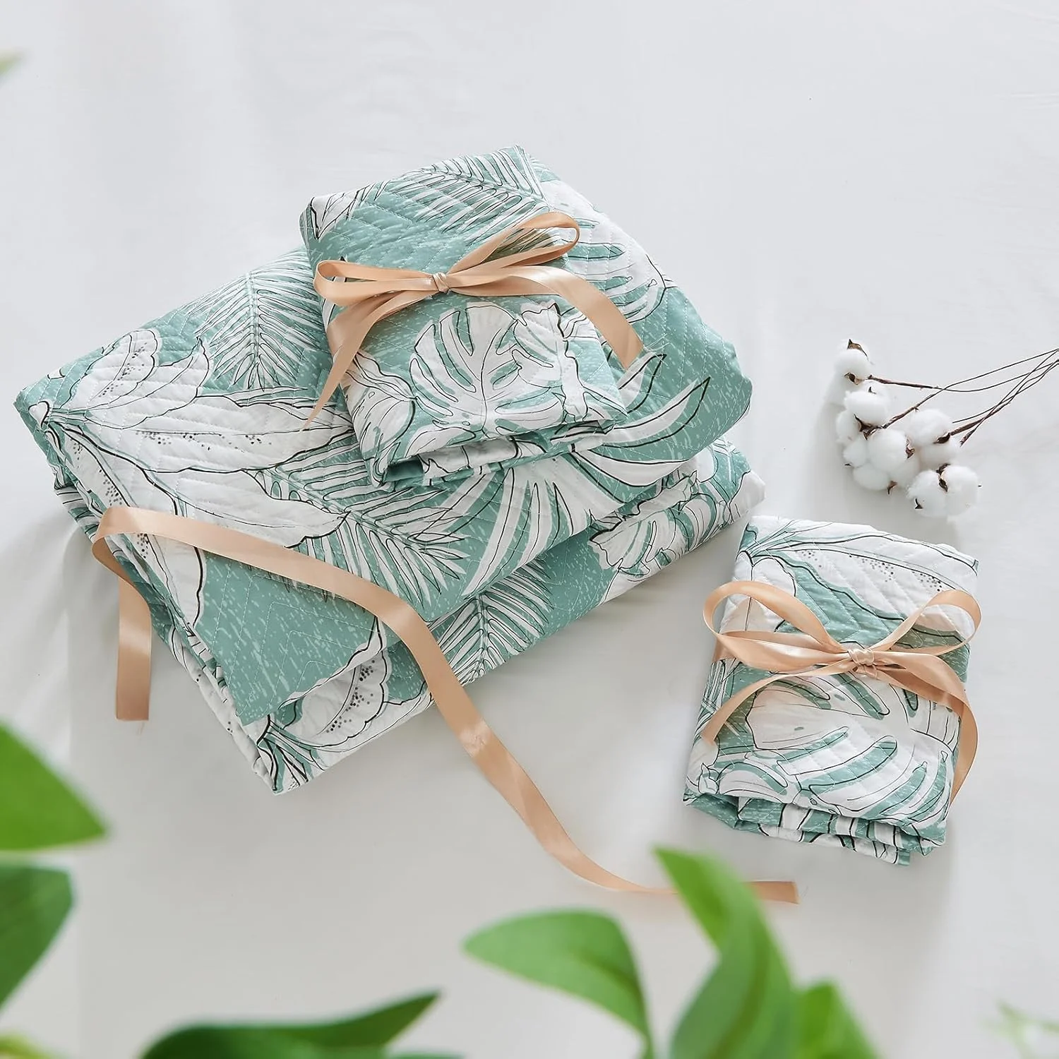 ست لحاف پنبه ارگانیک 100% طرح گلدار لوکس Kingrest سایز کوئین، رو تختی بزرگ و لحاف ست لحاف دوزی شده، با 2 روبالشی ست، مناسب تمام فصول - برگ های سبز