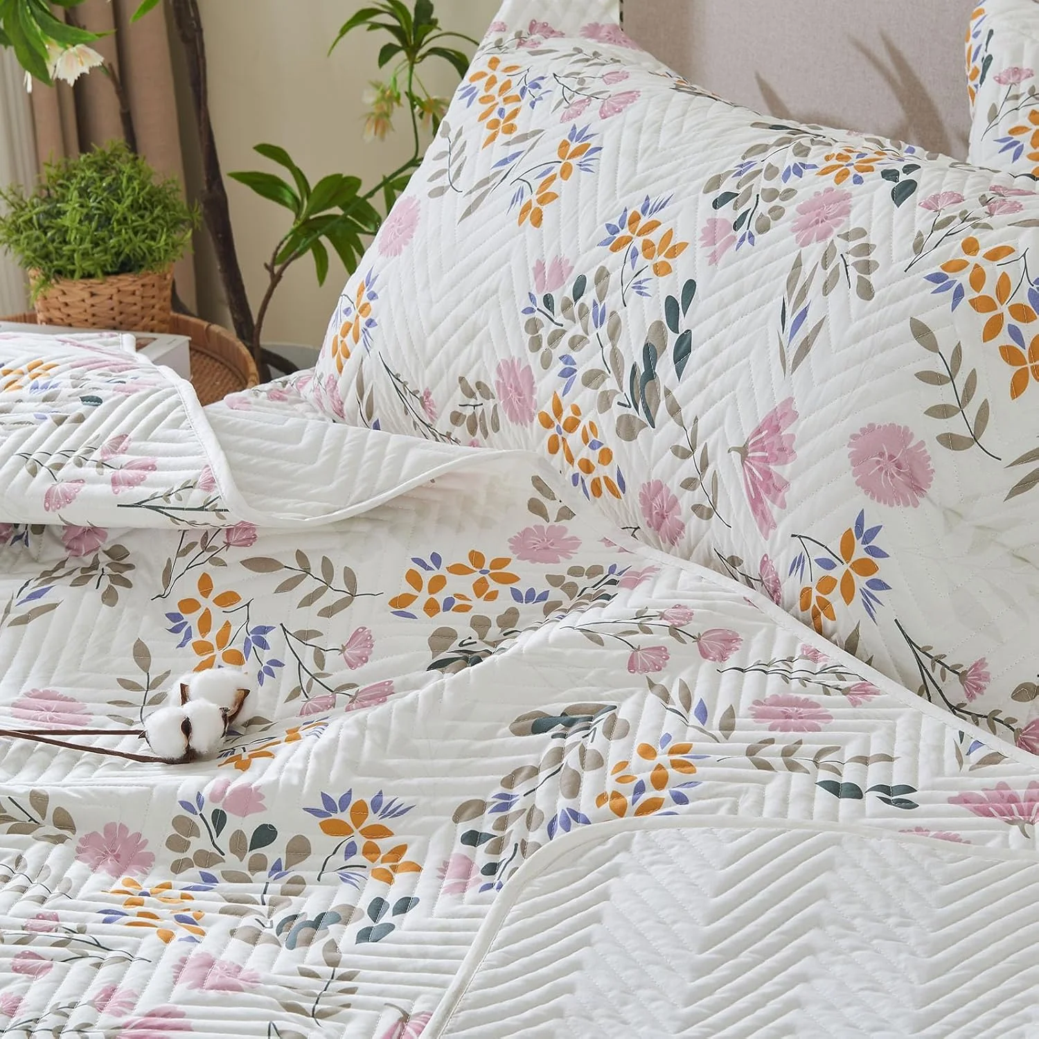 ست لحاف پنبه ارگانیک 100% با طرح گل لوکس Kingrest، سایز کینگ، رو تختی بزرگ و لحاف دوزی شده، به همراه 2 روبالشی ست، مناسب برای تمام فصول - طرح گل صورتی