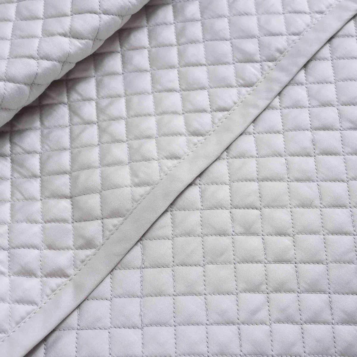 PAN HOME Luxe Cotton Tencel Quilted Bedspread 220x240cm - Grey PAN HOME Luxe Cotton Tencel Quilted Bedspread 220x240cm - Grey