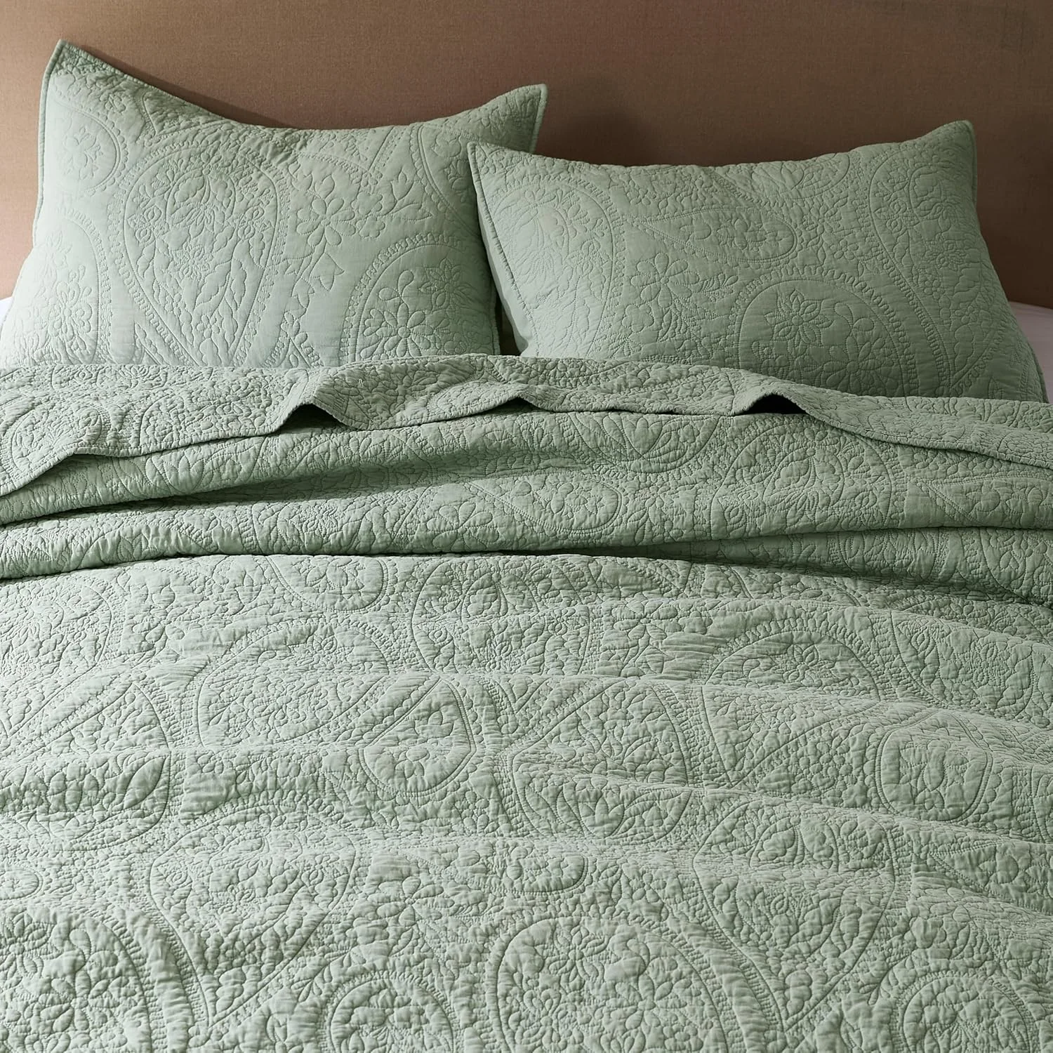 ست روتختی کالیفرنیا کینگ سایز پالاسیو با طرح بته جقه سبز مریم گلی، 100% پنبه، شامل لحاف و 2 روبالشی، طرح بوهو، مناسب خانه های روستایی، روتختی نرم و قدیمی، مناسب تمام فصول، 3 تکه