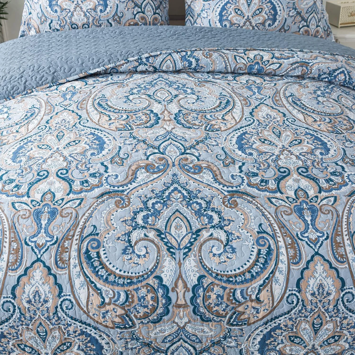 ست روتختی لحاف دار پنبه ای نیولیک - ست رو تختی تکه دوزی شده دو رو، طرح گلدار خاکستری اروپایی، سایز کینگ