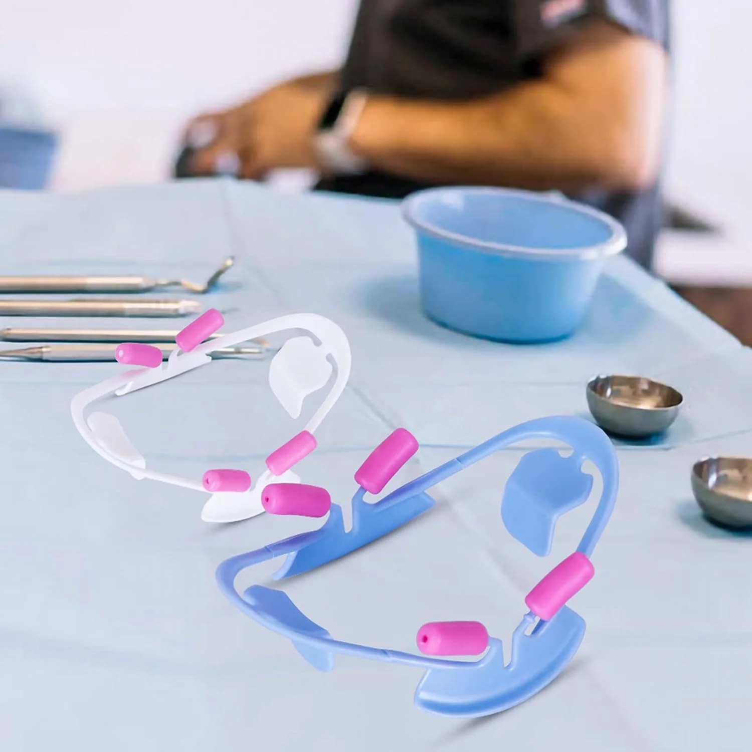 ابزار باز کننده دهان دندانپزشکی سه بعدی WZCXYX، رترکتور لب ابزار دندانپزشکی ارتودنسی حرفه ای (سایز: کوچک) ابزار باز کننده دهان دندانپزشکی سه بعدی WZCXYX، رترکتور لب ابزار دندانپزشکی ارتودنسی حرفه ای (سایز: کوچک)